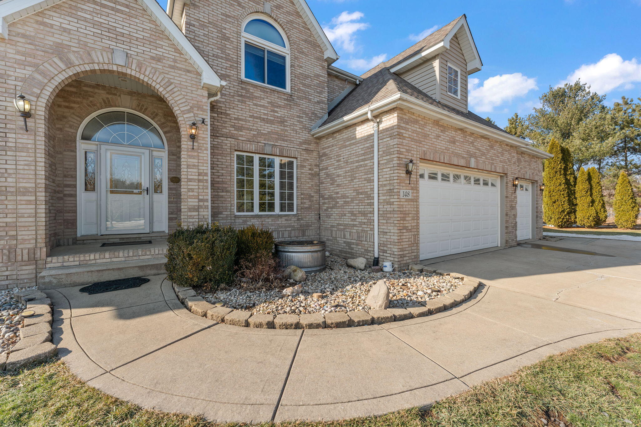 148 Timber Point Court, Valparaiso, IN 46385; Image #2
