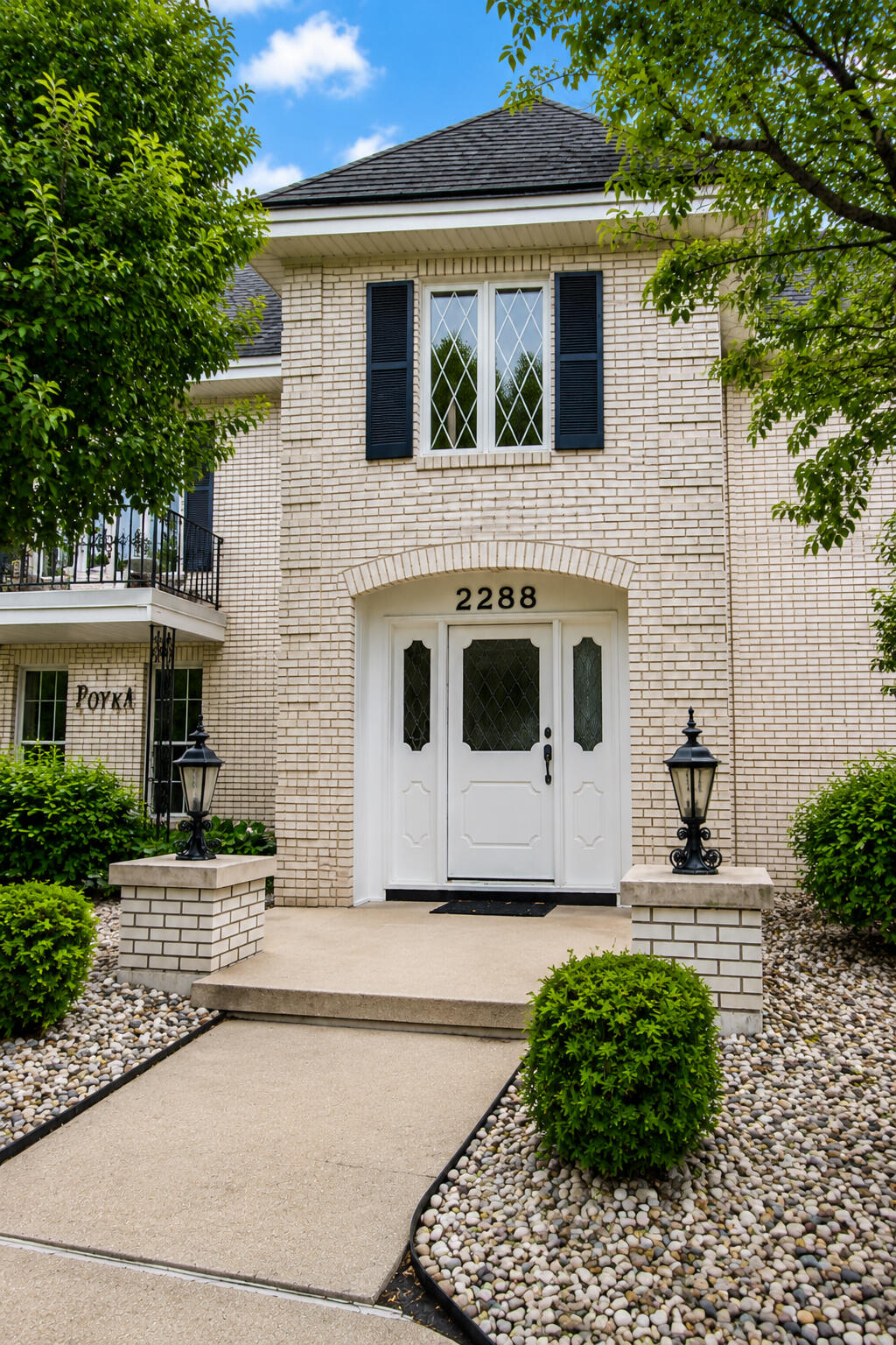 2288 Bordeaux Walk, Highland, IN #D2, 46322; Image #25