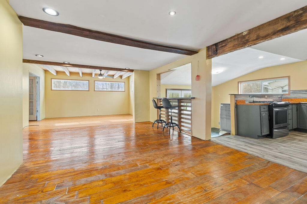 214 Woodlawn Avenue, Chesterton, IN 46304; Image #20