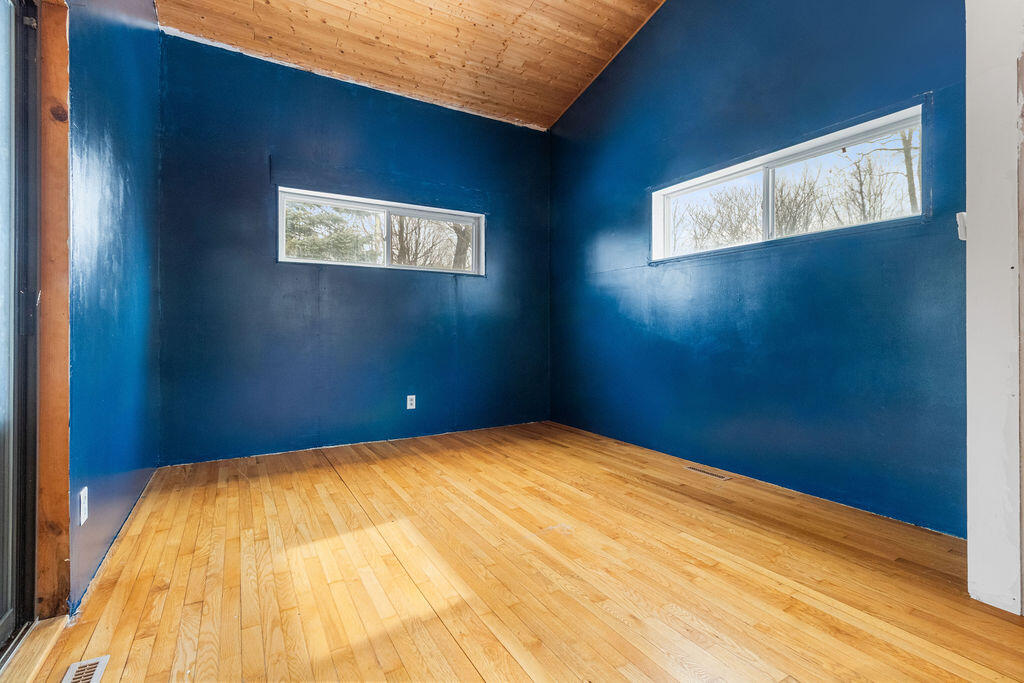 214 Woodlawn Avenue, Chesterton, IN 46304; Image #27