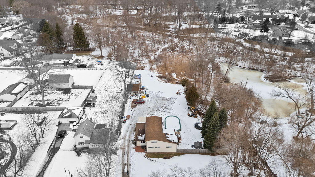 214 Woodlawn Avenue, Chesterton, IN 46304; Image #3