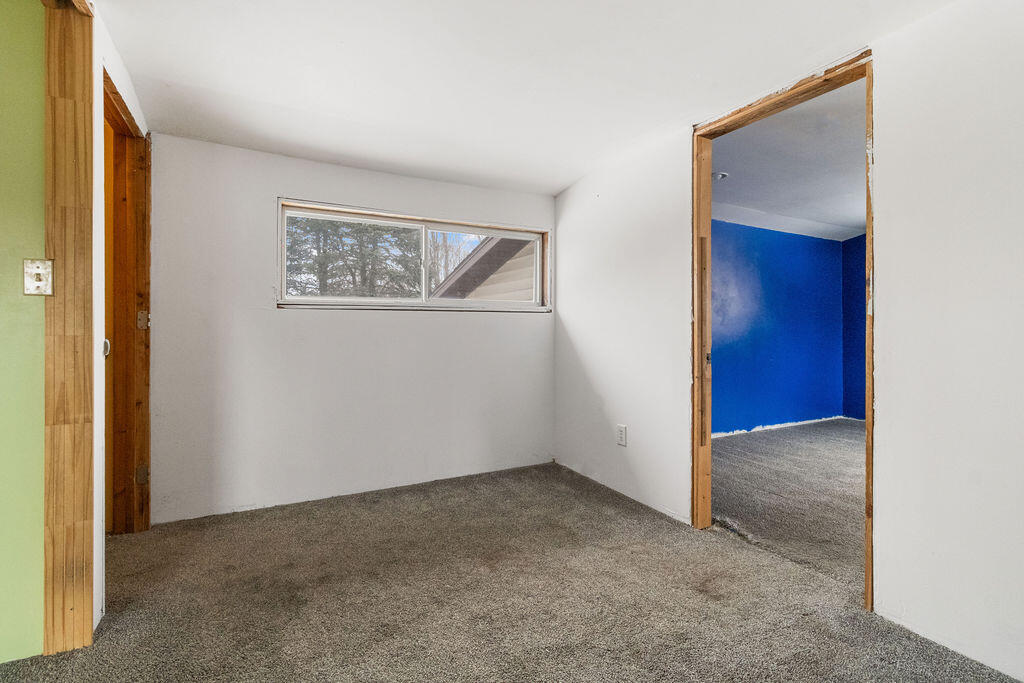 214 Woodlawn Avenue, Chesterton, IN 46304; Image #32