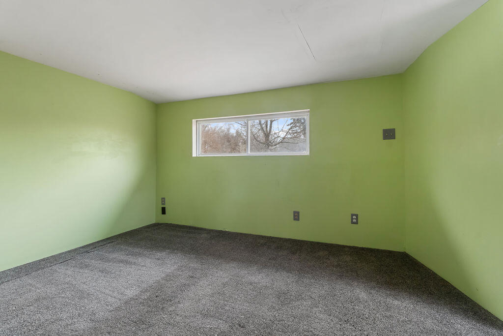 214 Woodlawn Avenue, Chesterton, IN 46304; Image #34
