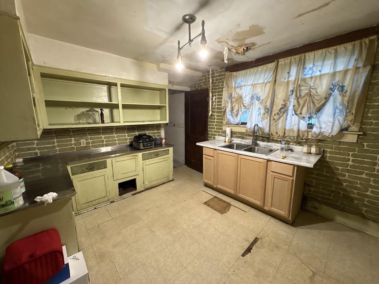 333 Jackson Street, Gary, IN 46402; Image #2