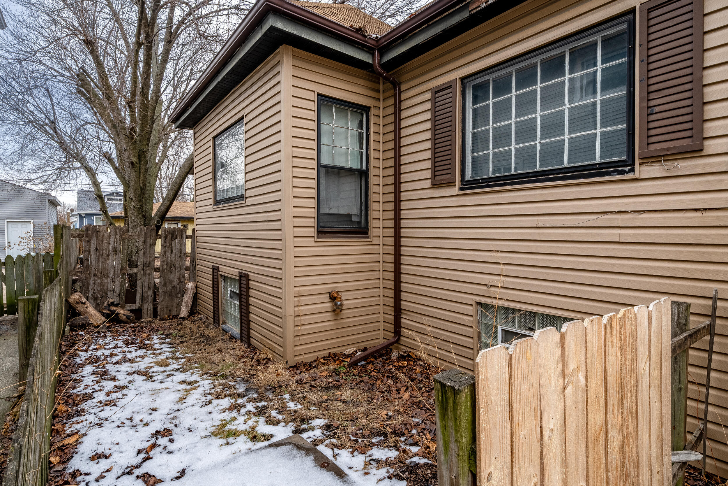 4136 Baring Avenue, East Chicago, IN 46312; Image #5