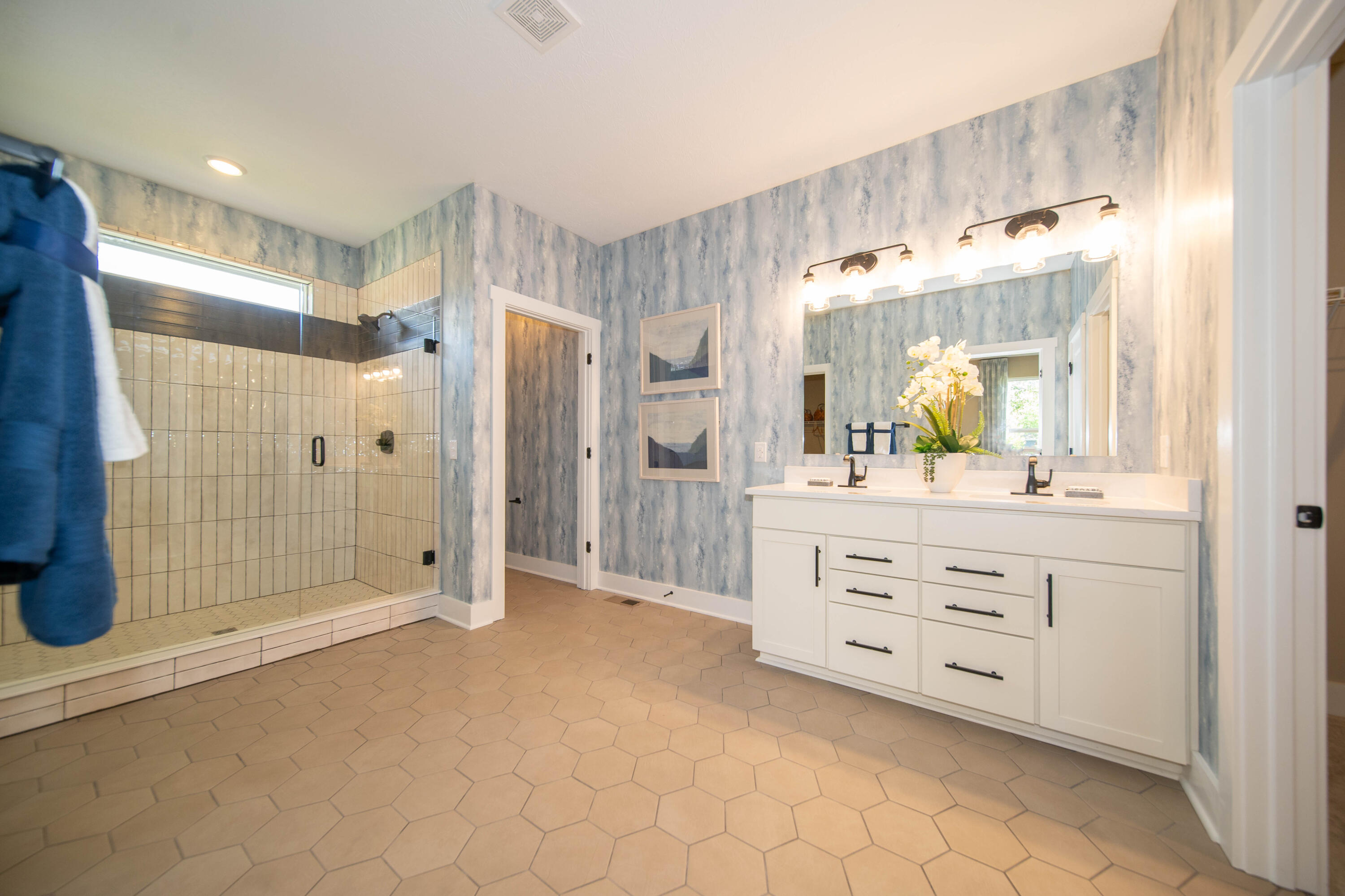 9820 Dunegrass Way, St. John, IN 46373; Image #10