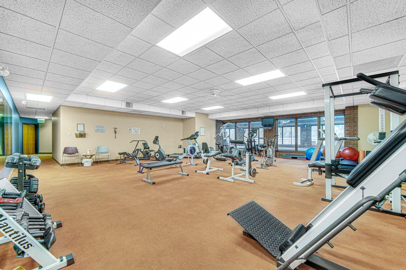 910 Ridge Road, Munster, IN #405, 46321; Image #29