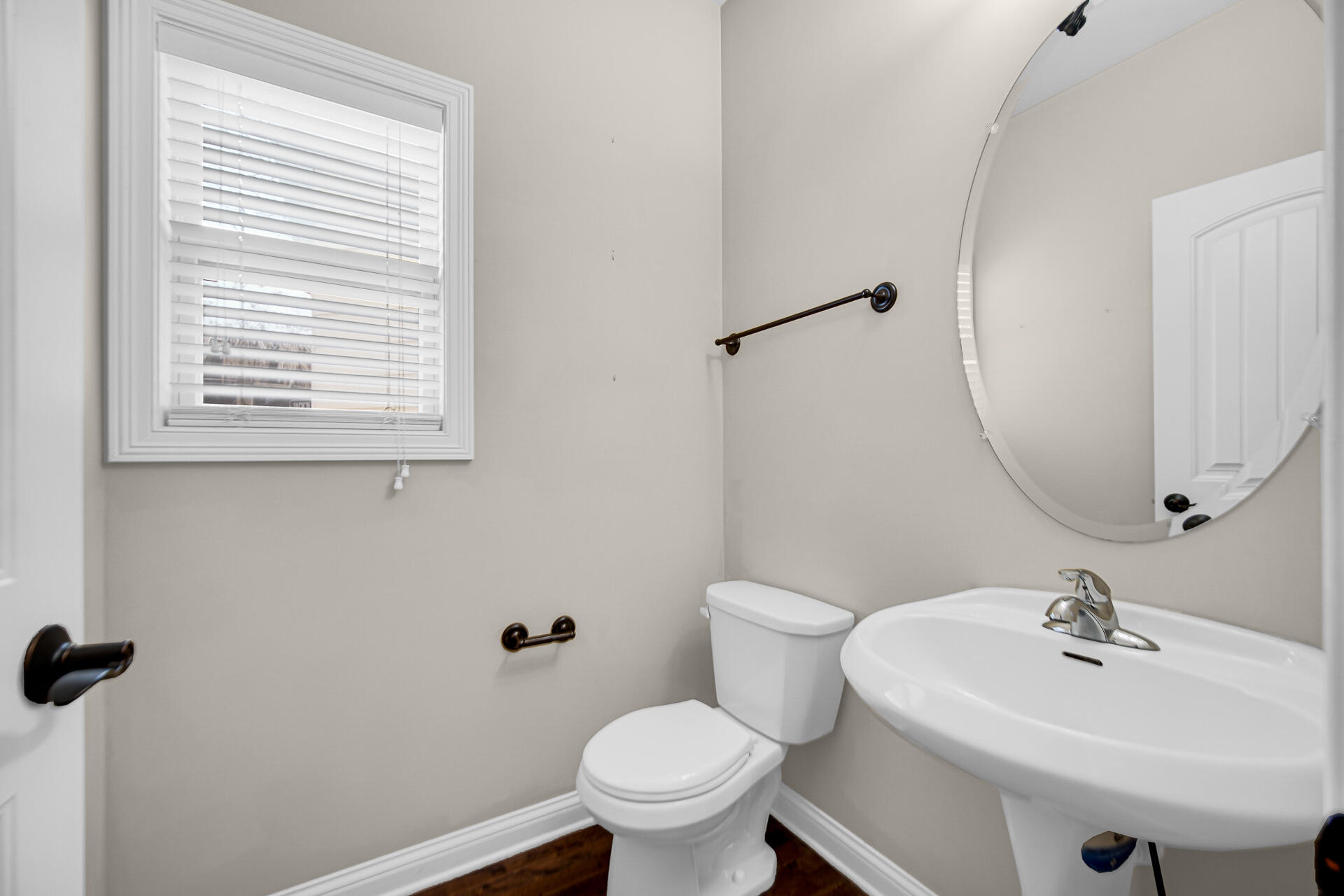 8 W Shakespeare Drive, Valparaiso, IN 46385; Image #14