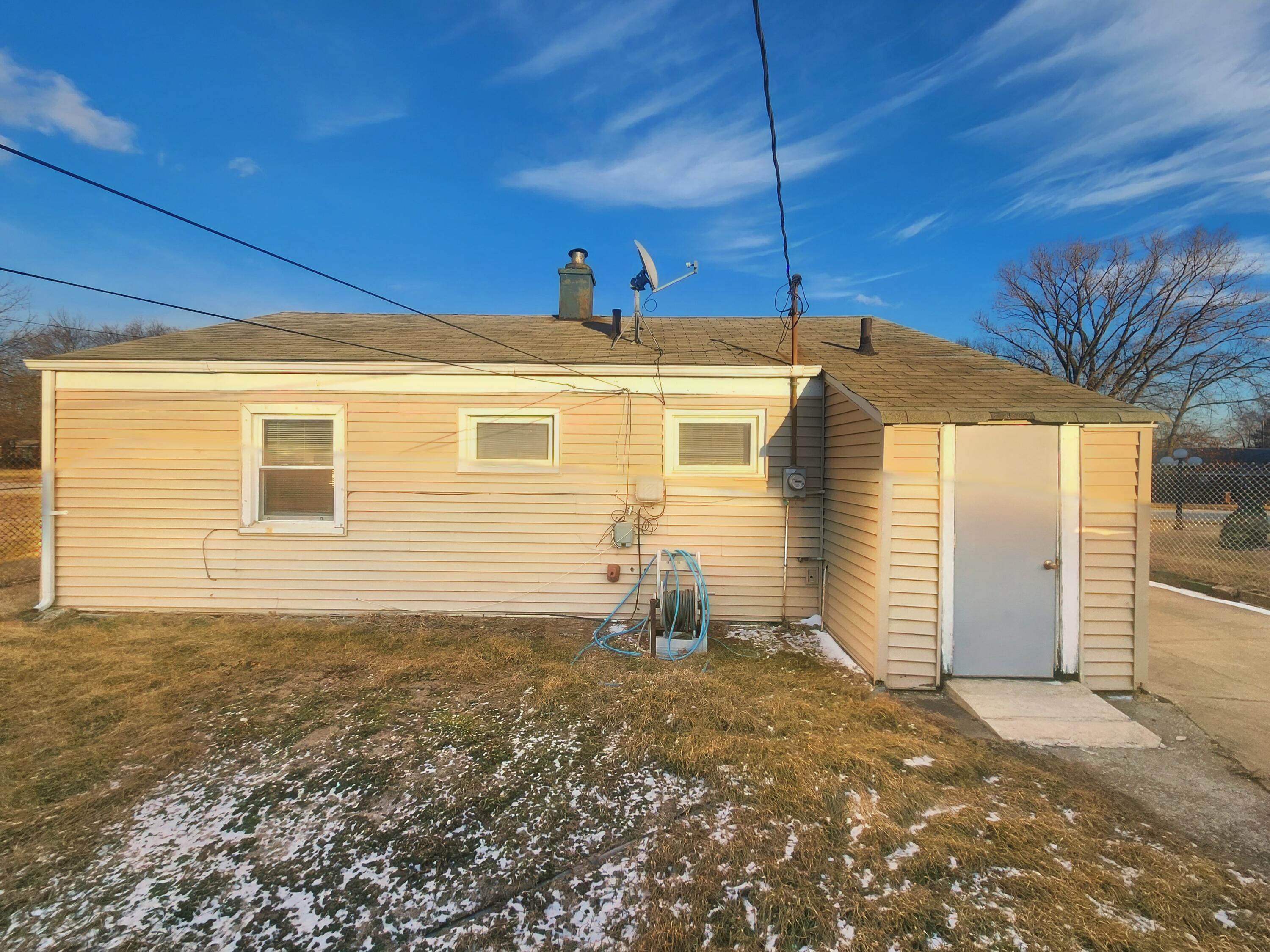 2152 Marshall Place, Gary, IN 46404; Image #11