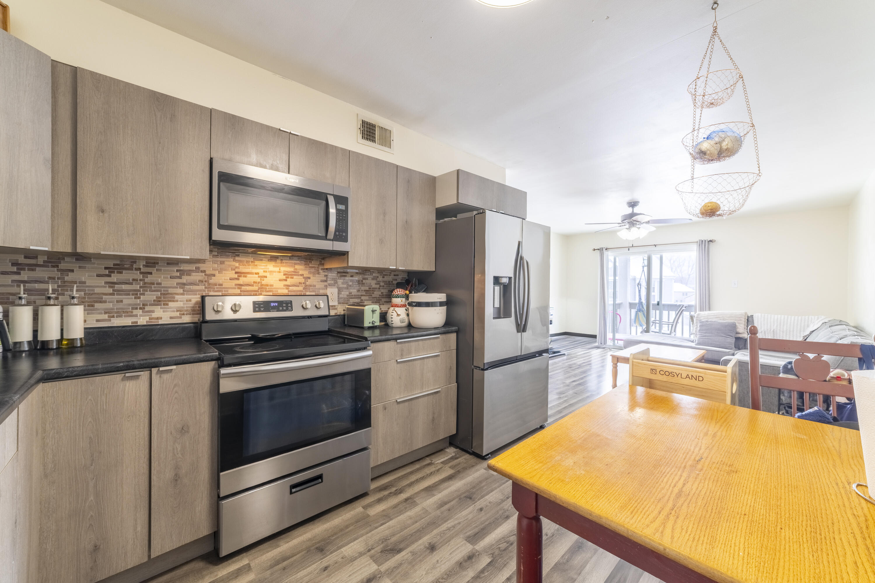 1079 Millpond Road, Valparaiso, IN #E, 46385; Image #7