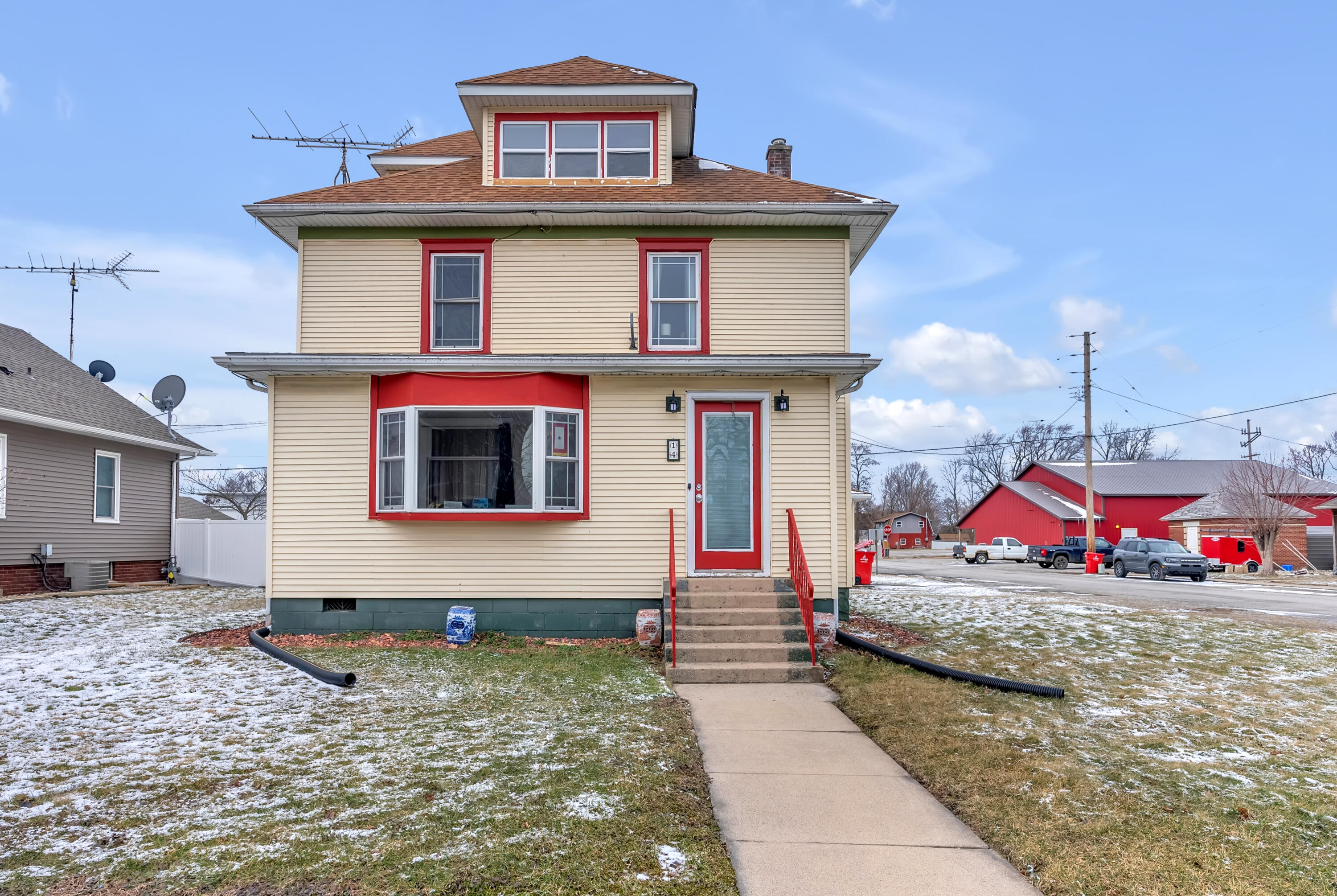 14 N Michigan Street, La Crosse, IN 46348; Image #3