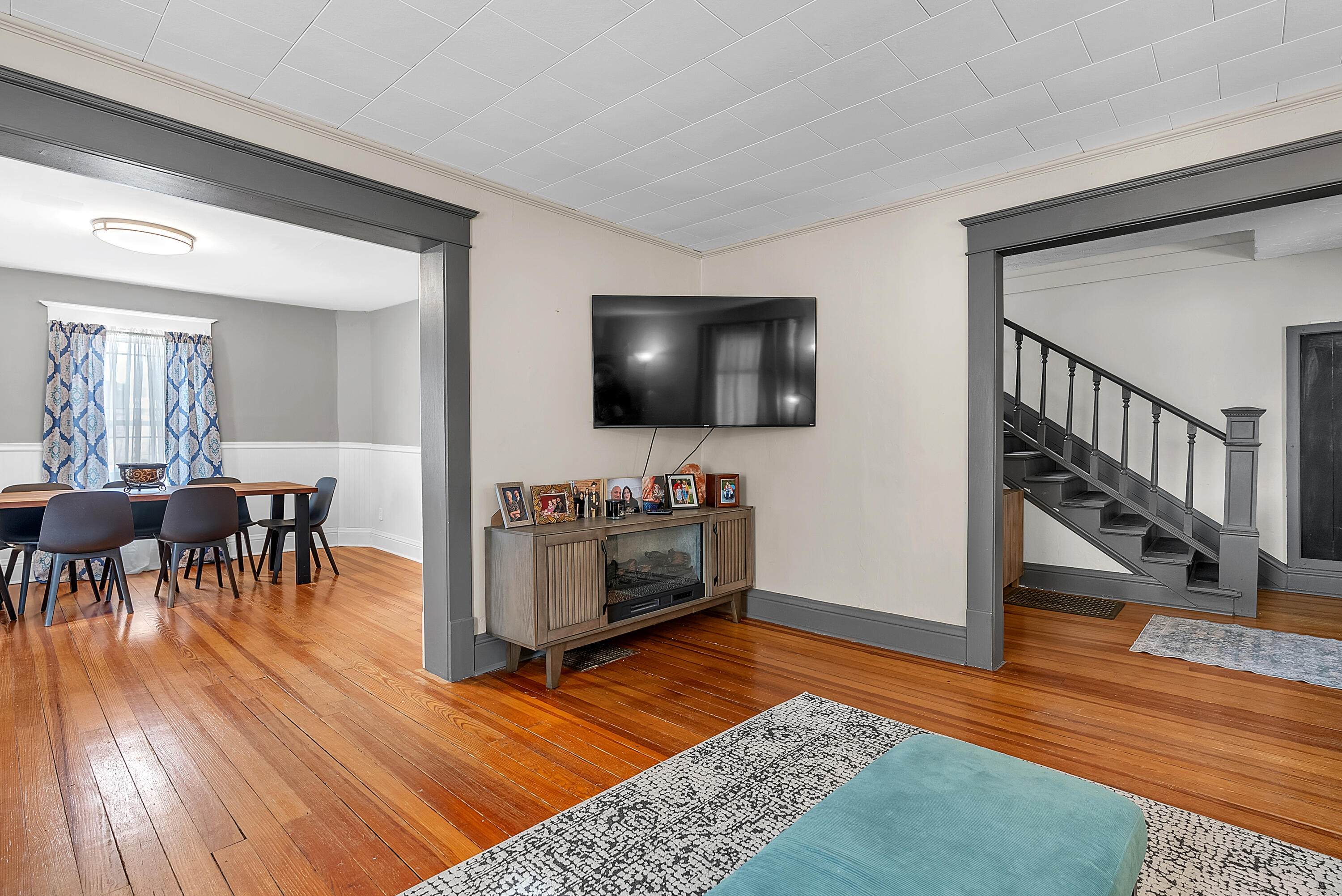 14 N Michigan Street, La Crosse, IN 46348; Image #6