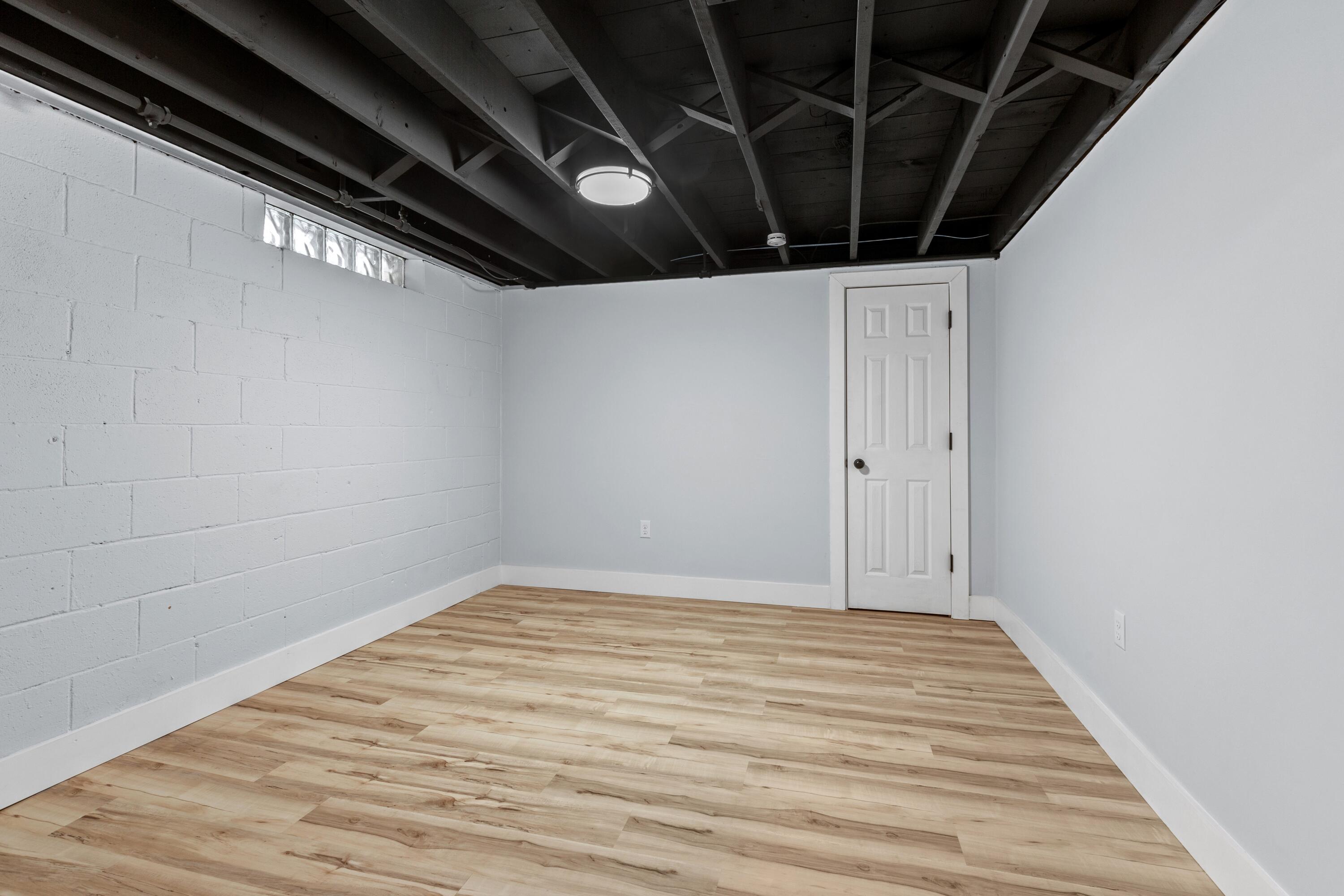 3007 Maple Street, Michigan City, IN 46360; Image #15