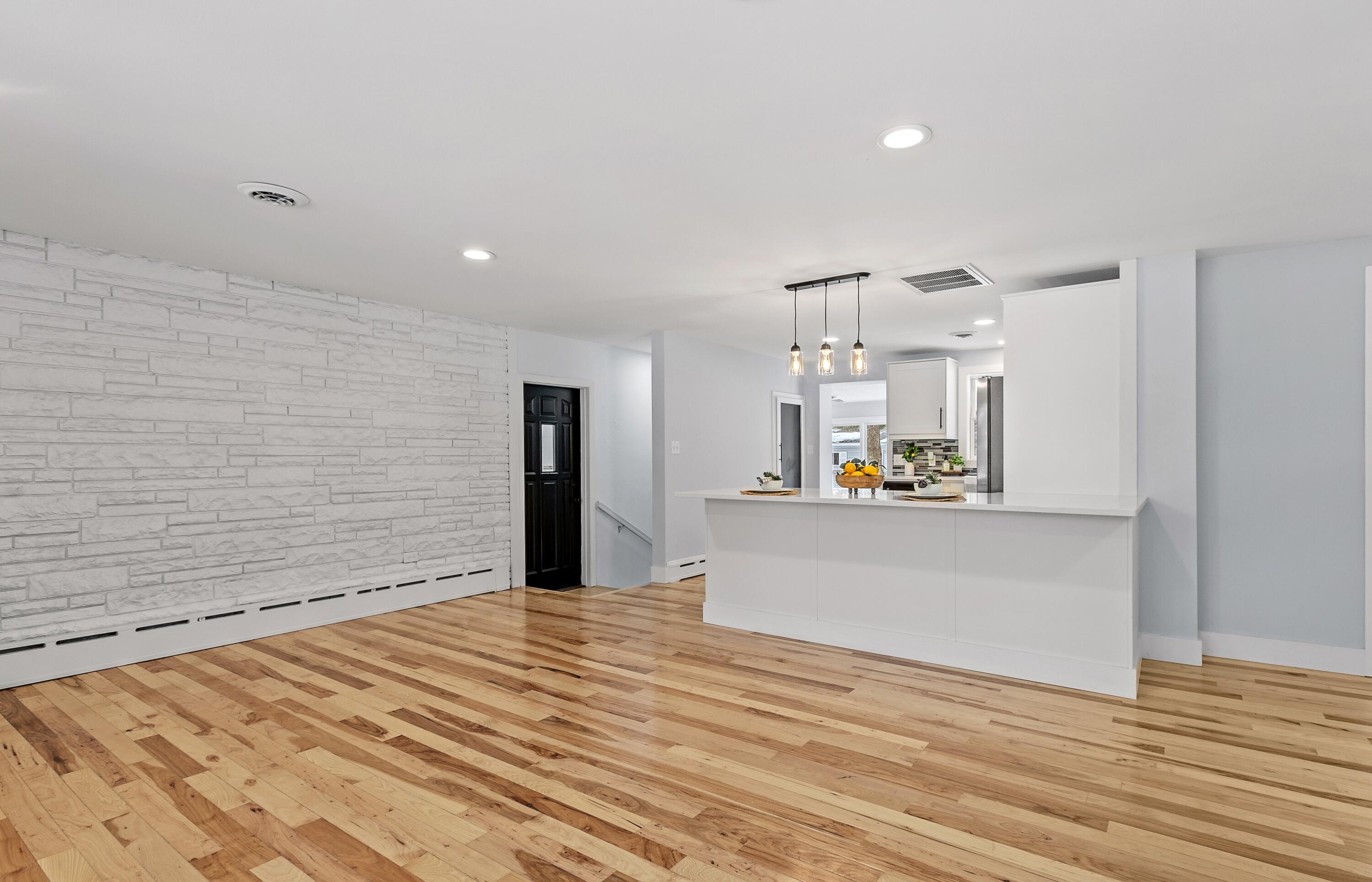 3007 Maple Street, Michigan City, IN 46360; Image #6