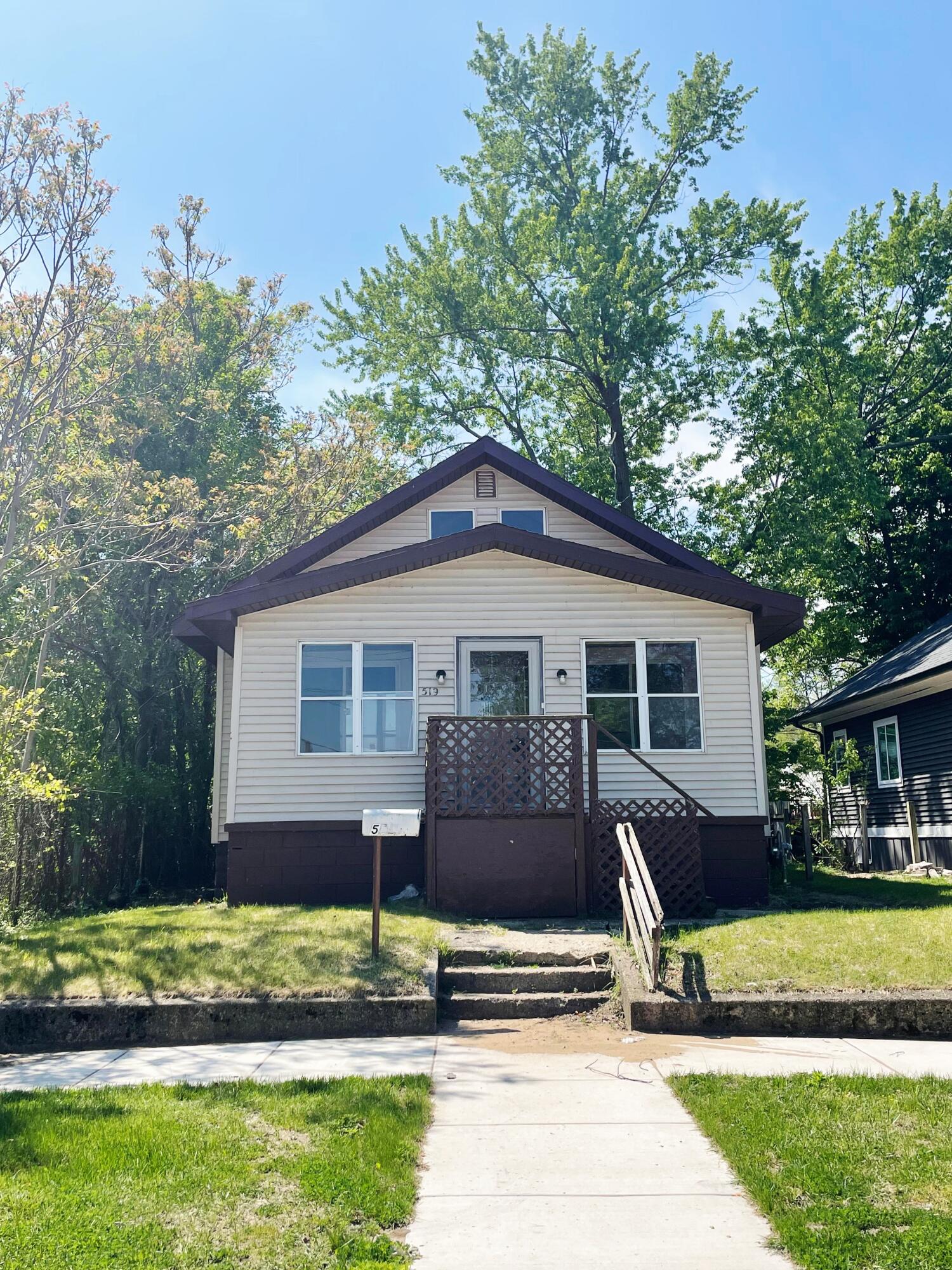 519 Union Street, Michigan City, IN 46360; Image #1