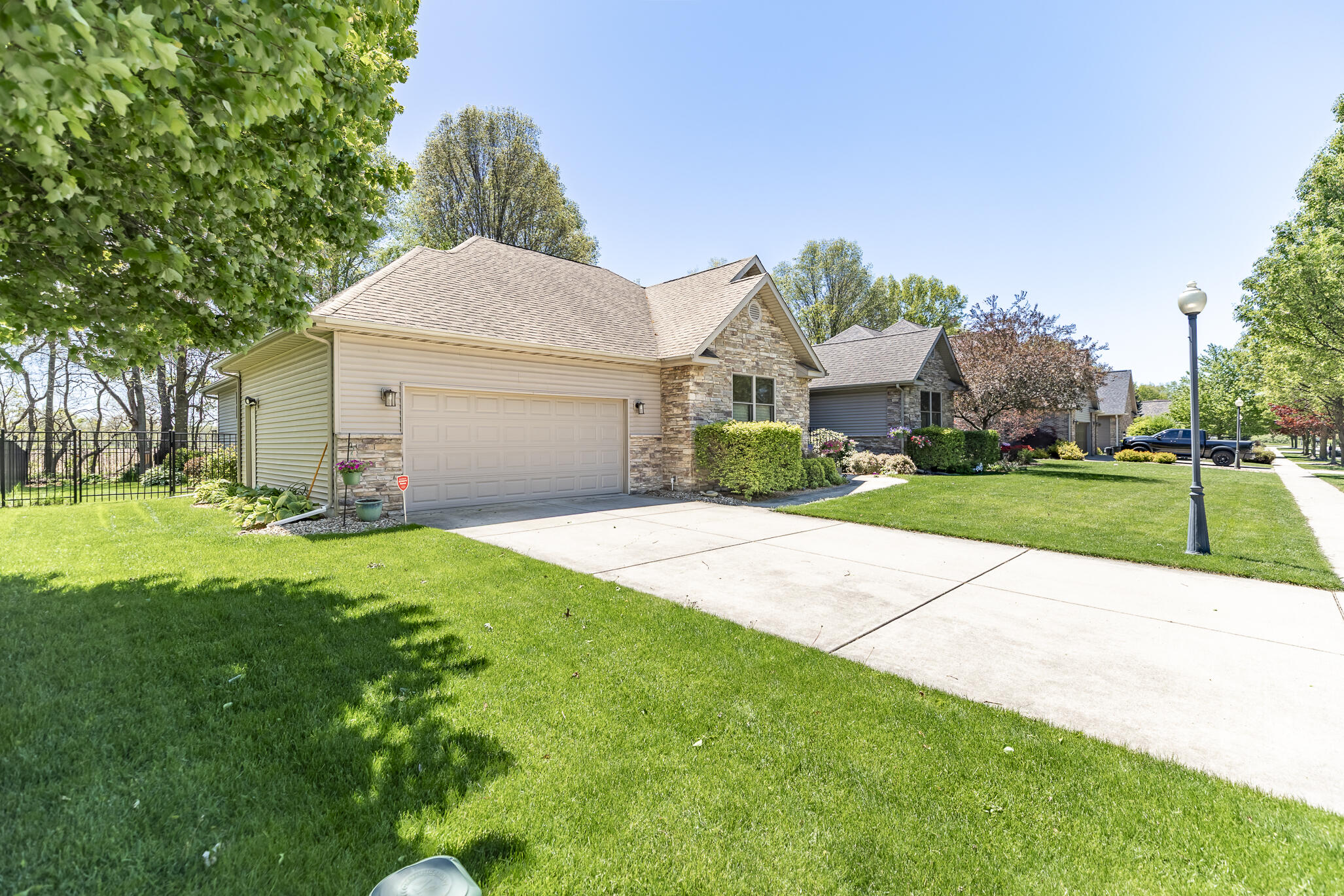 4171 Westwood Lane S, Chesterton, IN 46304; Image #2