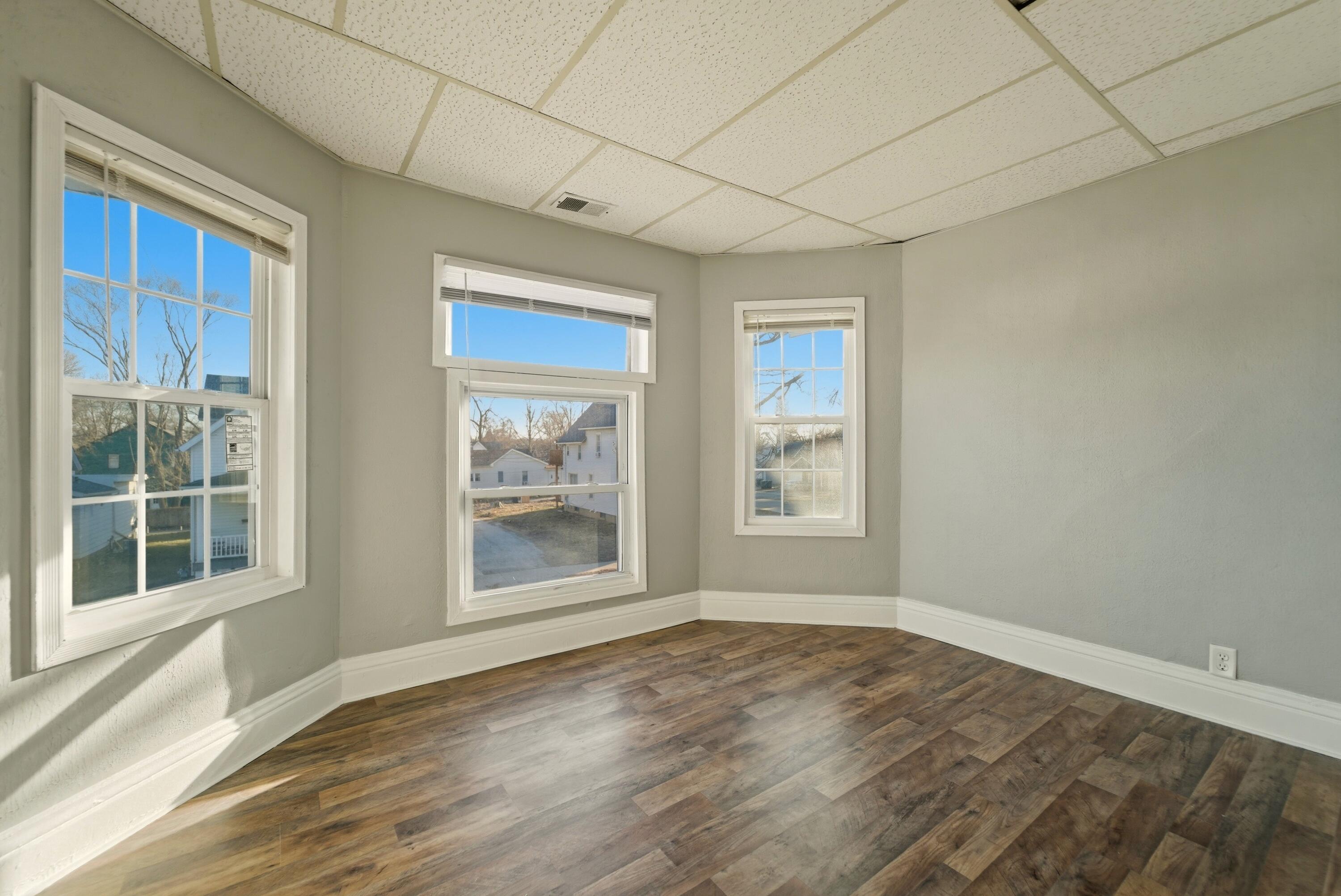 208 E Barker Avenue, Michigan City, IN 46360; Image #15