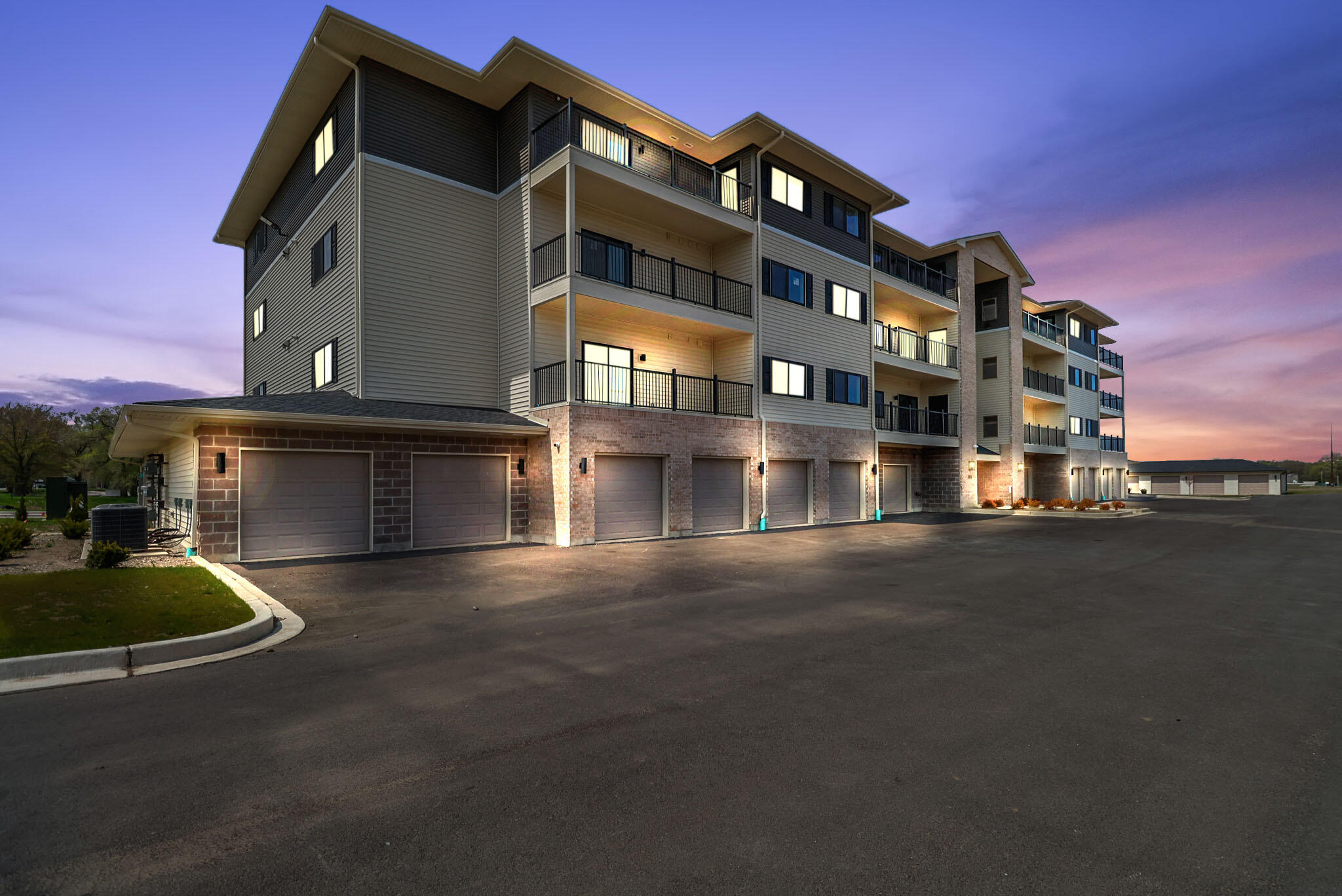 2034 W 75th Place, Merrillville, IN #38, 46410; Image #2
