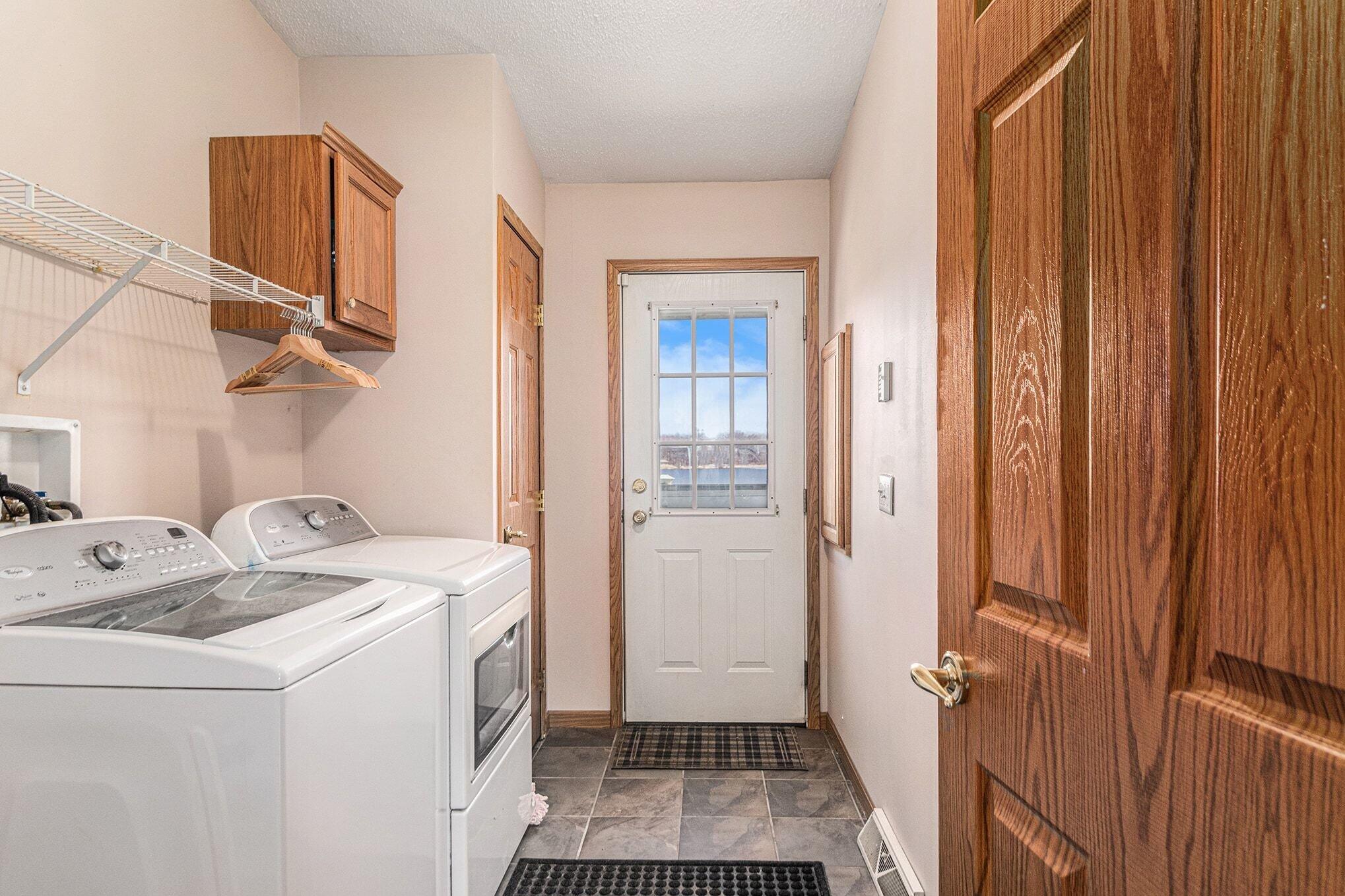 33 S 600 W, Hebron, IN 46341; Image #16