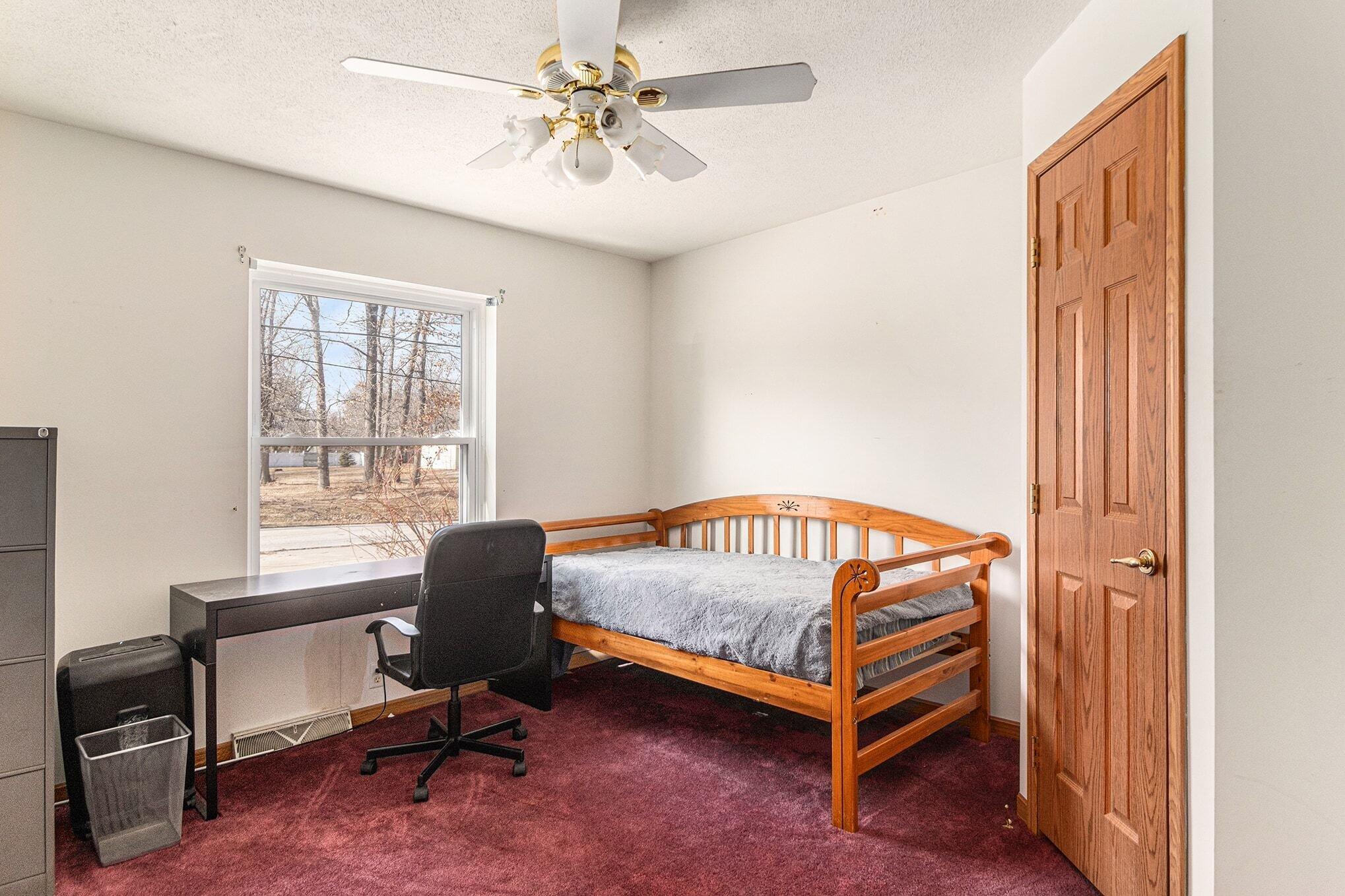 33 S 600 W, Hebron, IN 46341; Image #20
