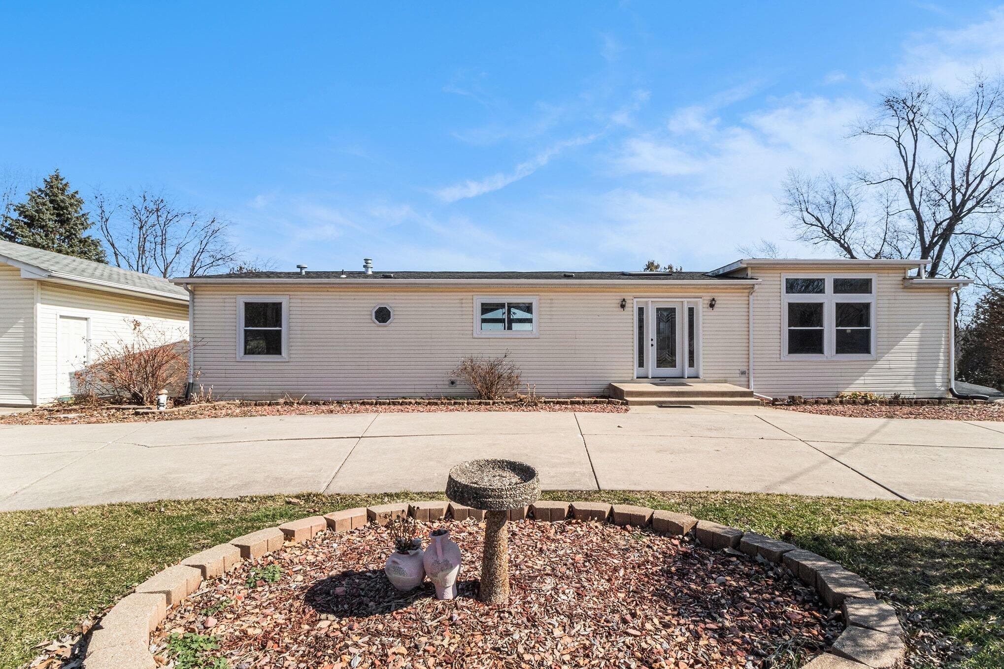 33 S 600 W, Hebron, IN 46341; Image #29