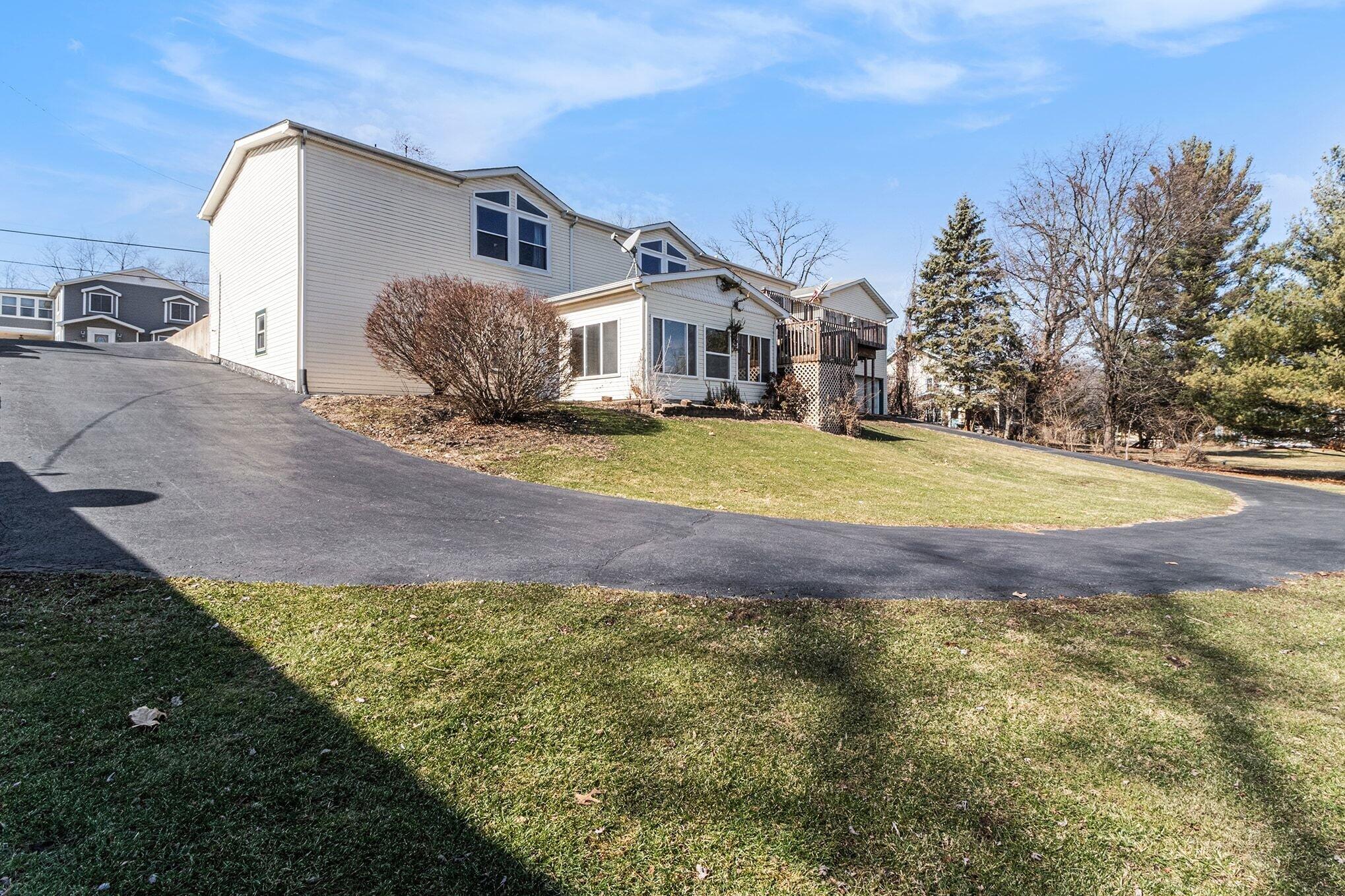 33 S 600 W, Hebron, IN 46341; Image #7