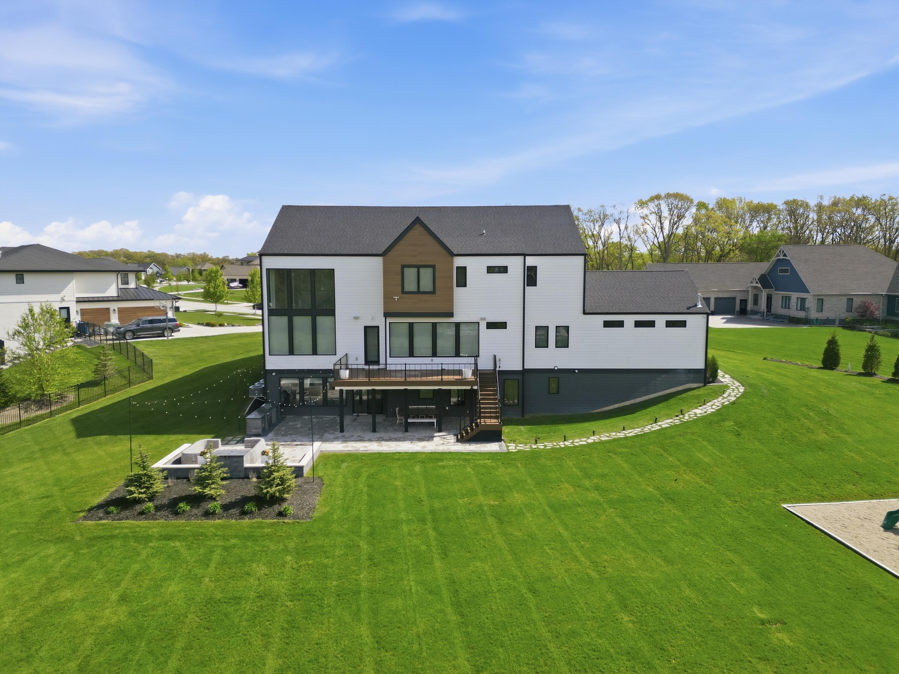 10092 Tall Grass Trail, St. John, IN 46373; Image #84