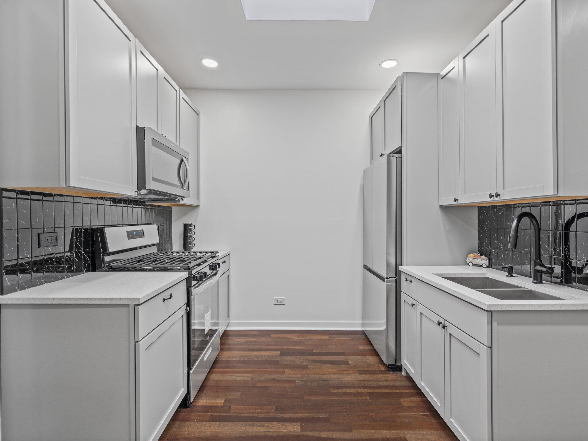 4004 Euclid Avenue, East Chicago, IN 46312; Image #18