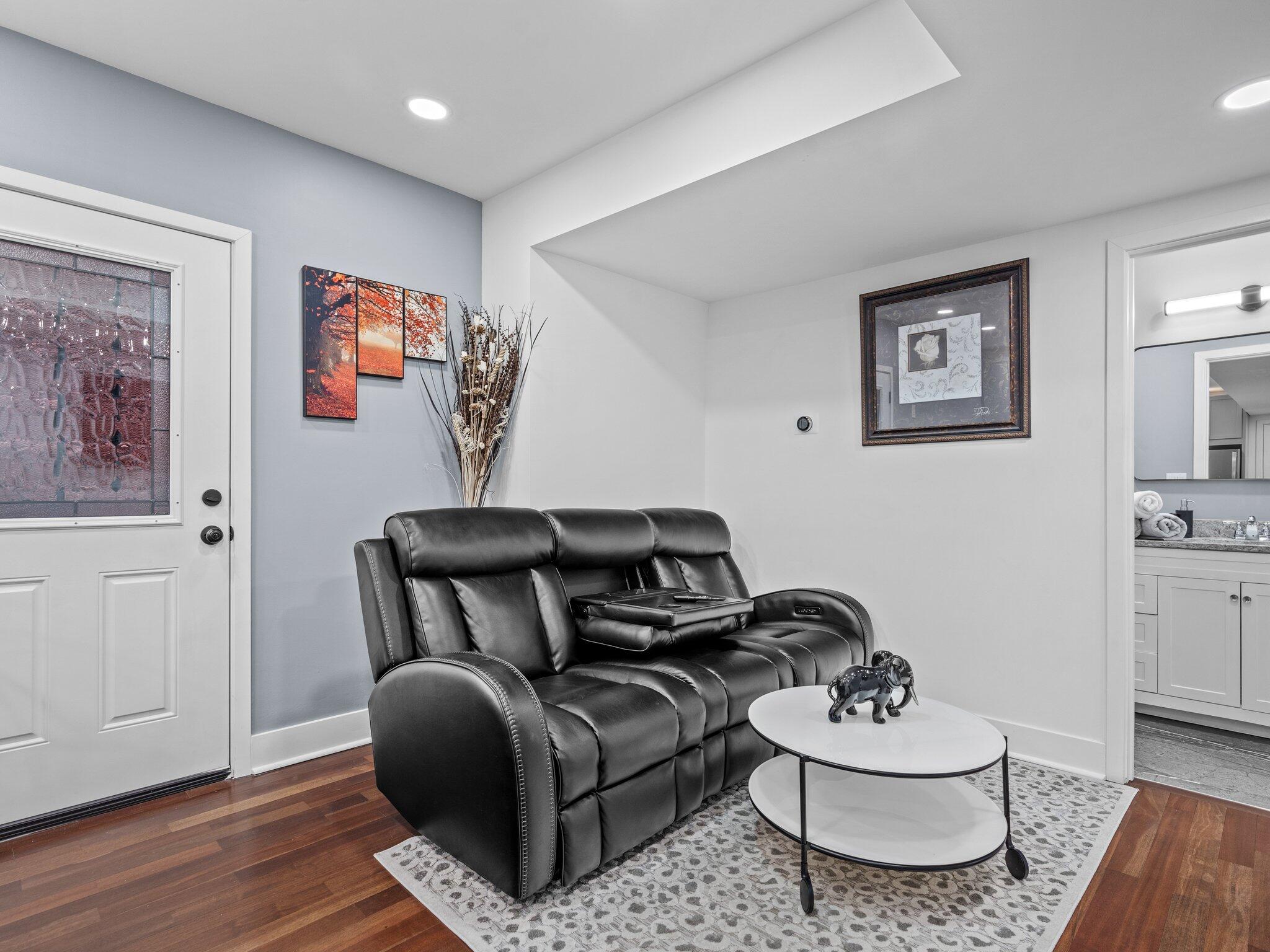 4004 Euclid Avenue, East Chicago, IN 46312; Image #7