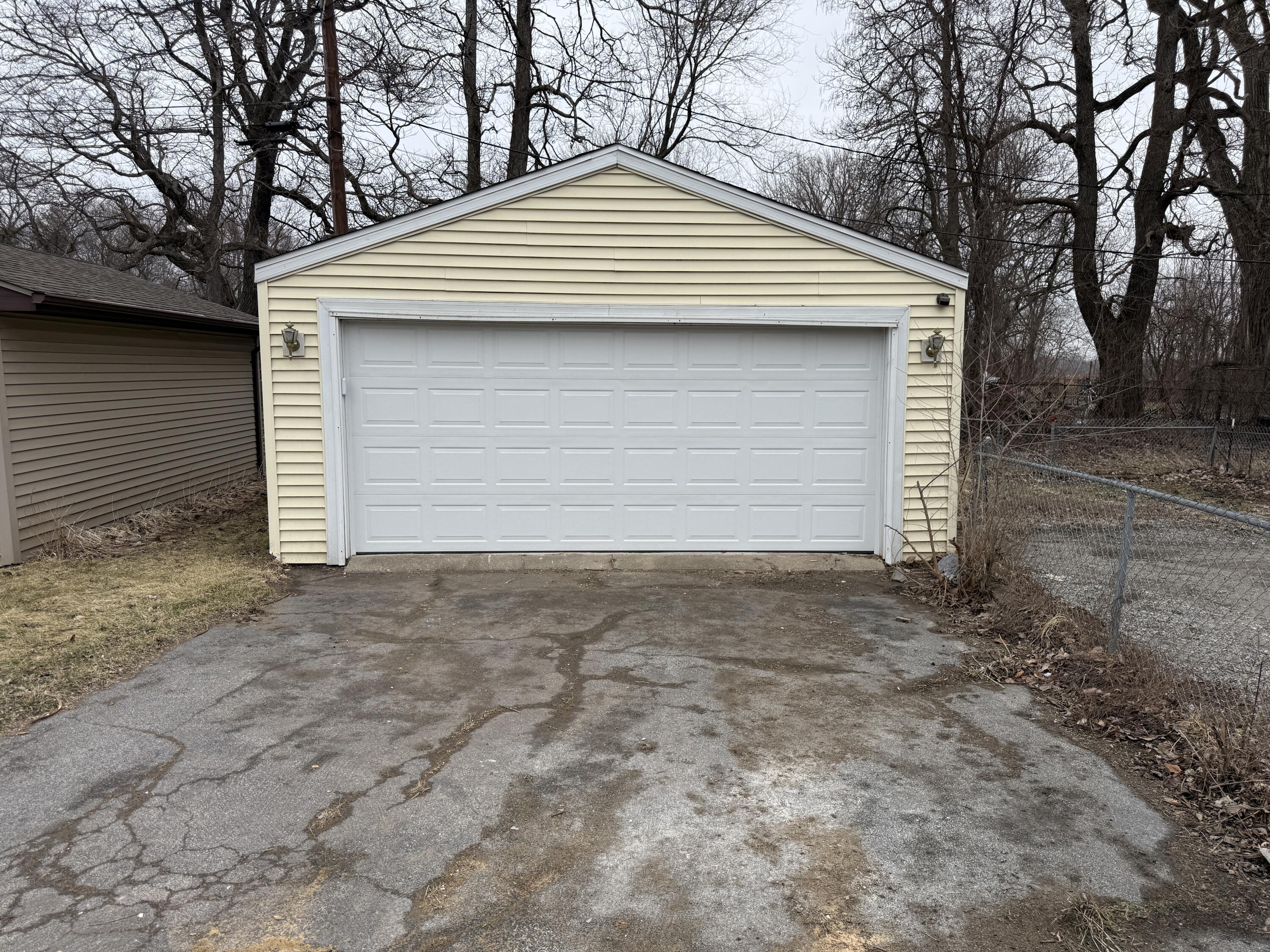 4089 Willow Street, Hobart, IN 46342; Image #11