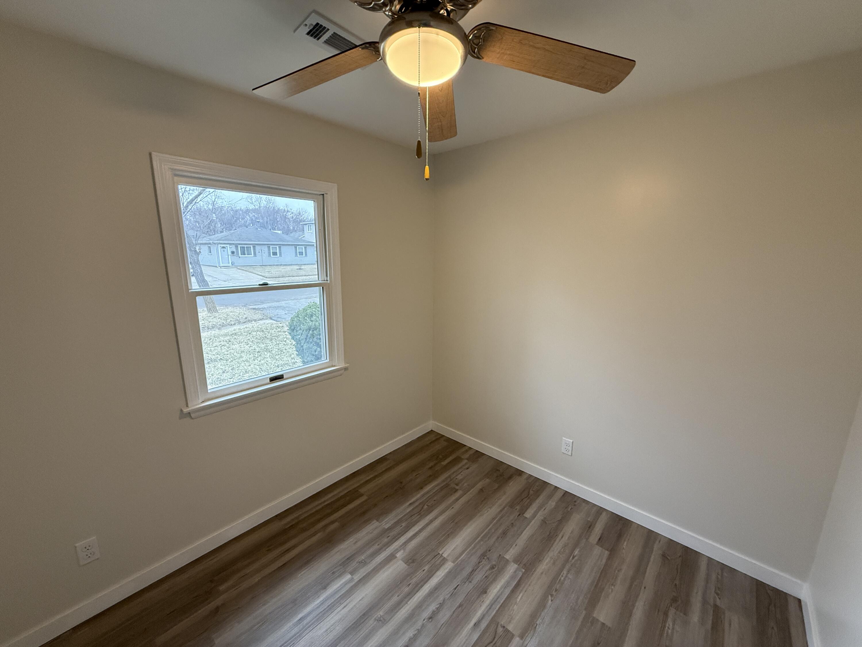 4089 Willow Street, Hobart, IN 46342; Image #9