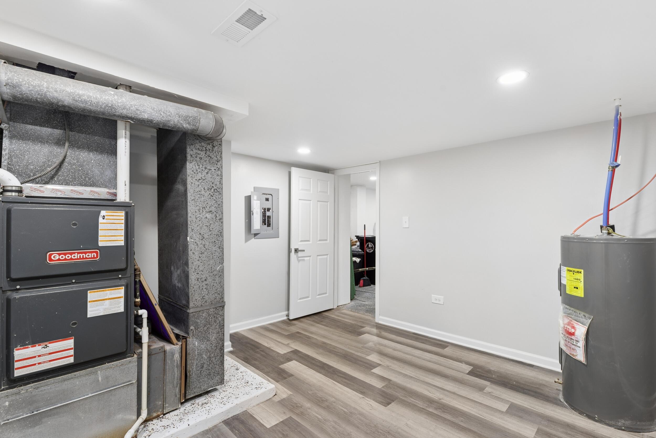 7525 Indian Boundary, Gary, IN 46403; Image #21