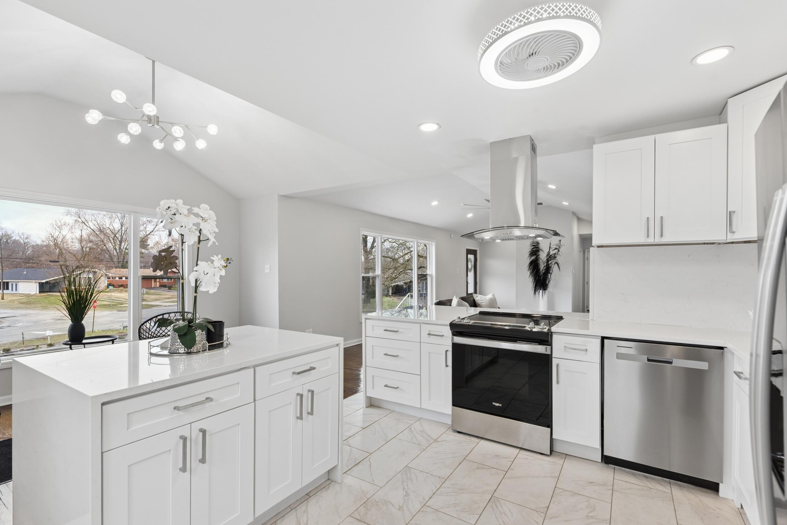 7525 Indian Boundary, Gary, IN 46403; Image #5