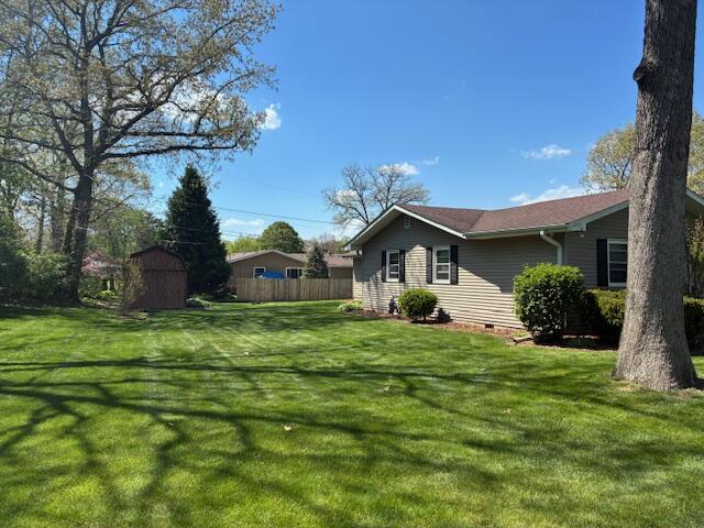 546 Gardenia Street SE, DeMotte, IN 46310; Image #3
