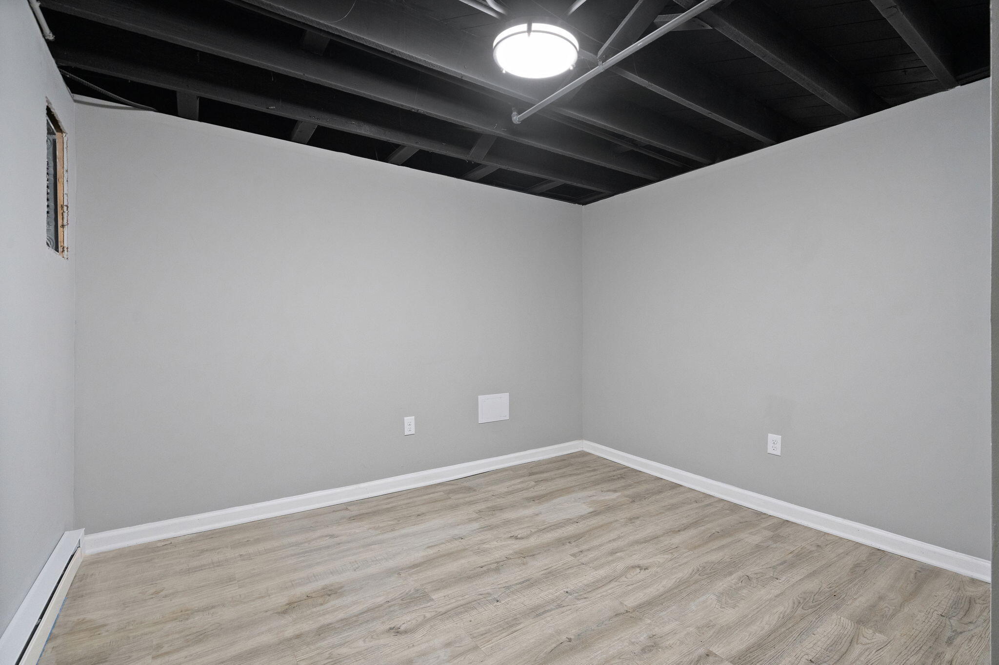 361 Madison Street, Gary, IN 46402; Image #12