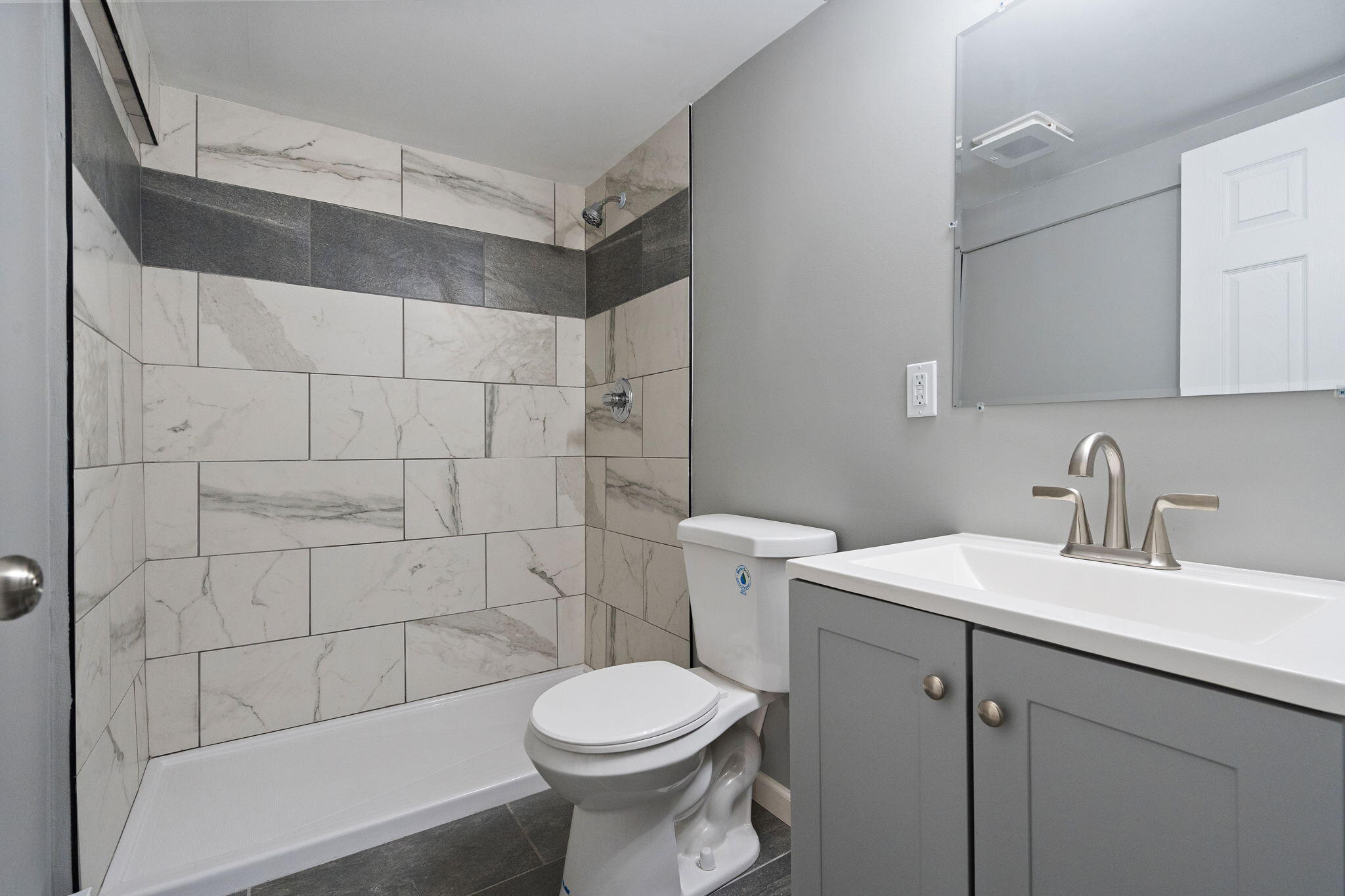 361 Madison Street, Gary, IN 46402; Image #15