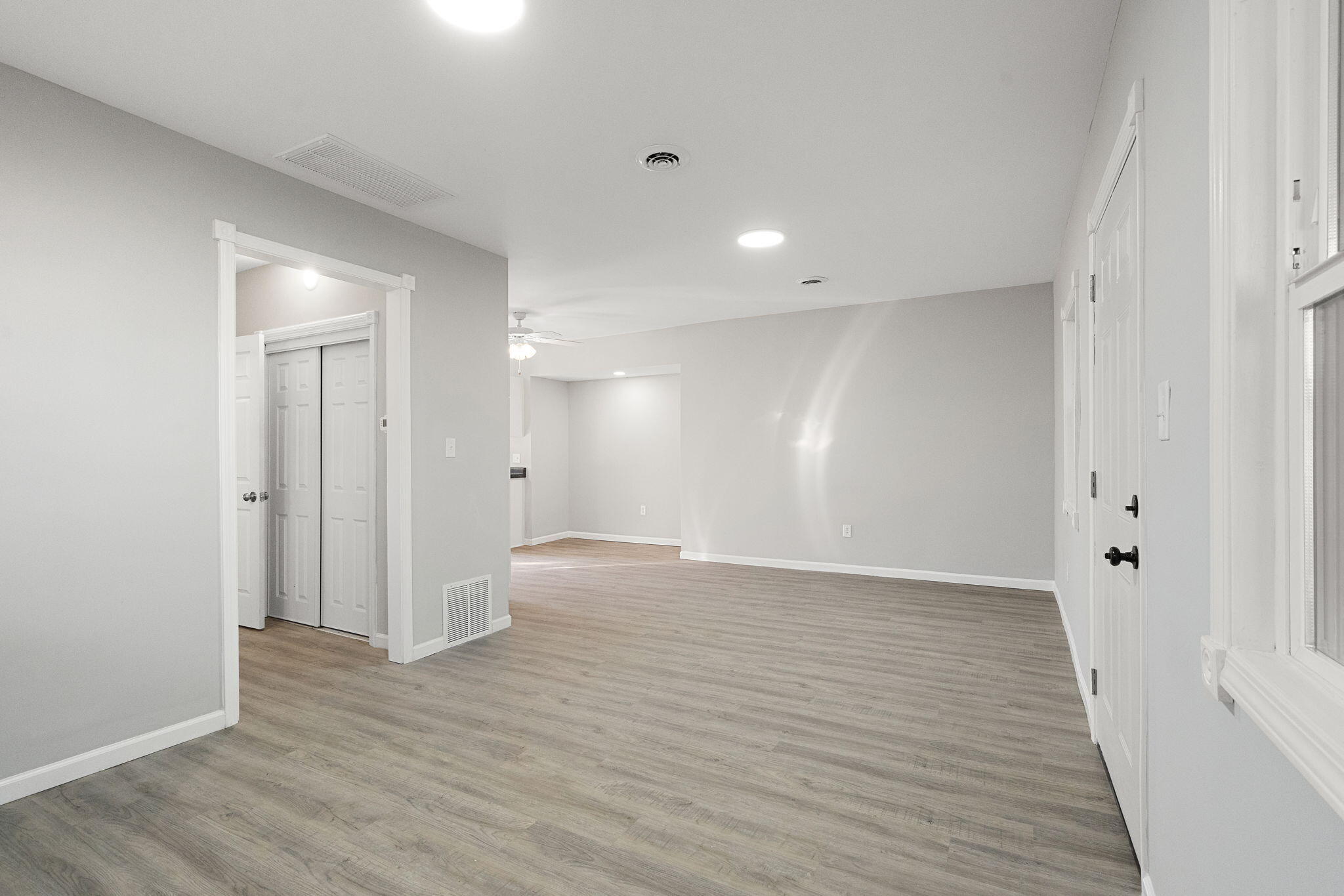 361 Madison Street, Gary, IN 46402; Image #4