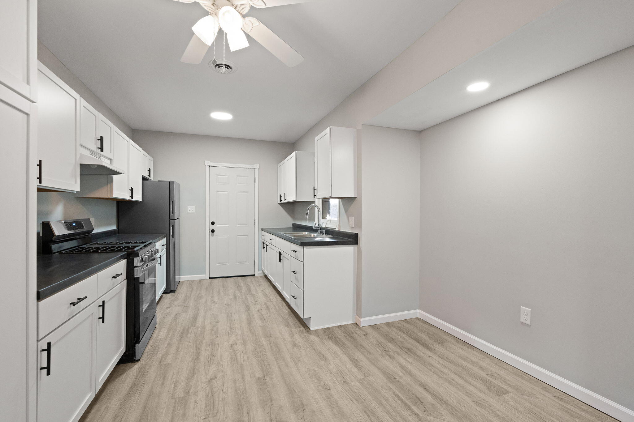 361 Madison Street, Gary, IN 46402; Image #6