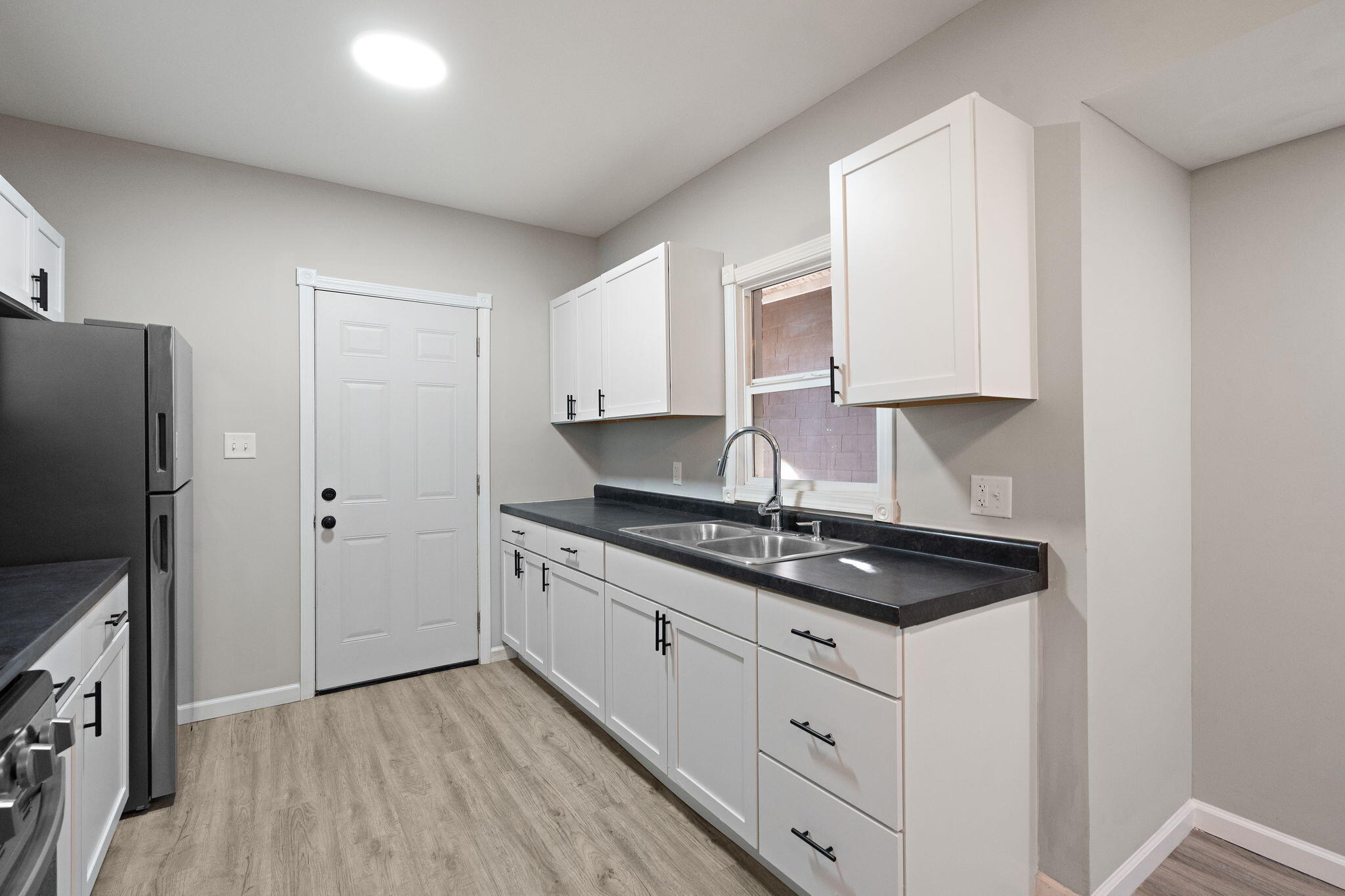 361 Madison Street, Gary, IN 46402; Image #8