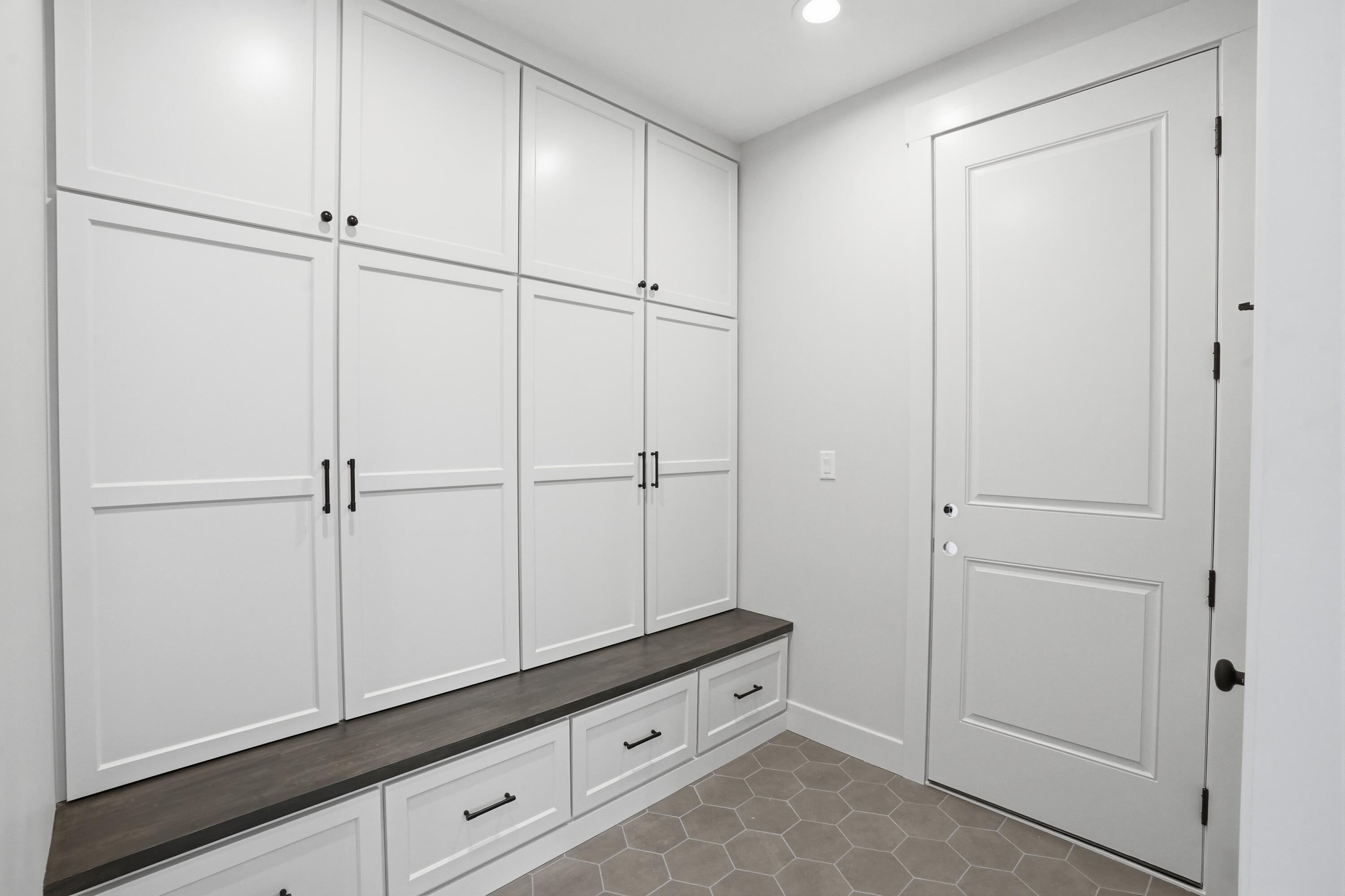 9353 Corydalis Avenue, St. John, IN 46373; Image #19