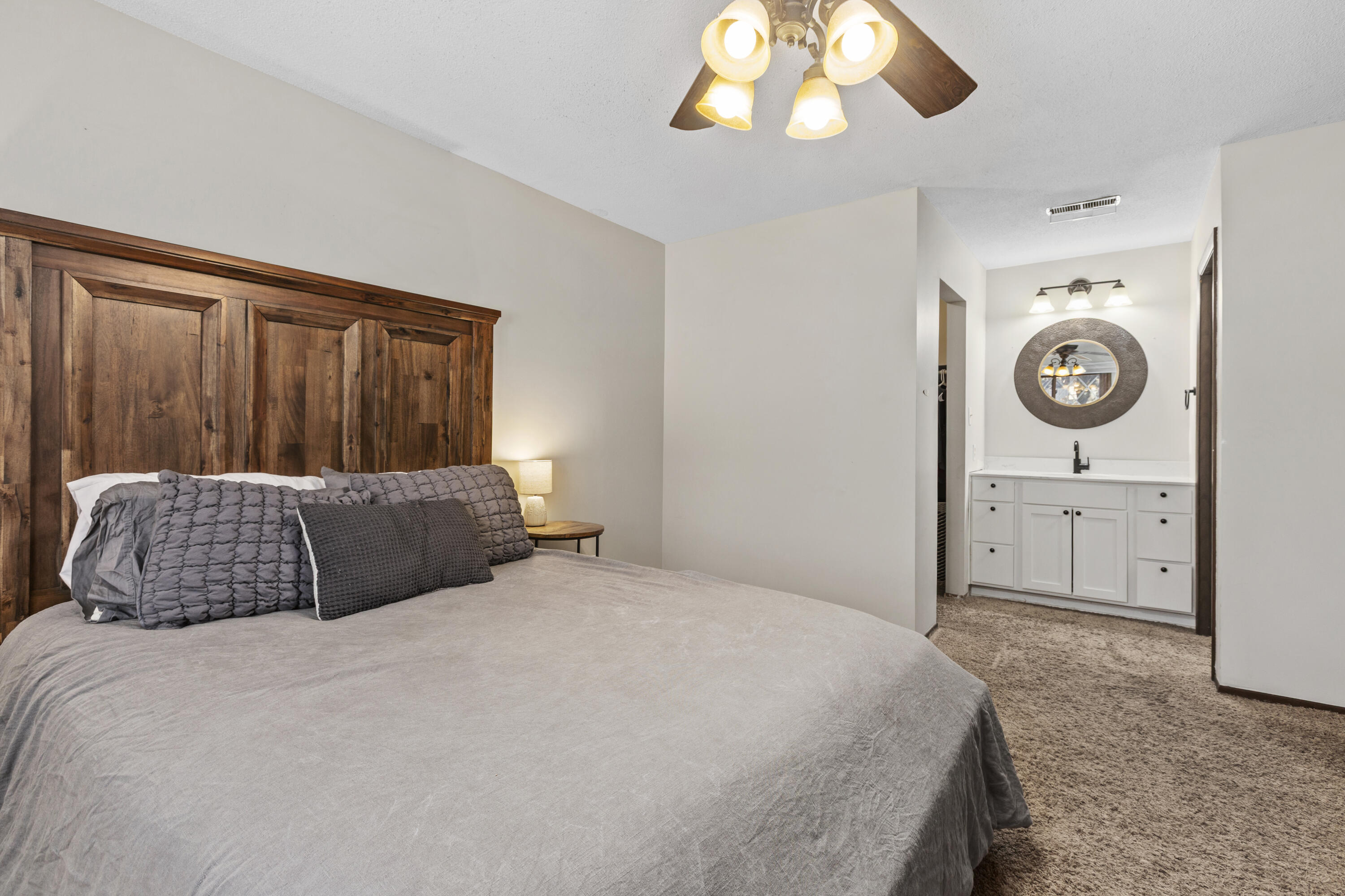 2513 E Lakeshore Drive, Crown Point, IN #7, 46307; Image #10