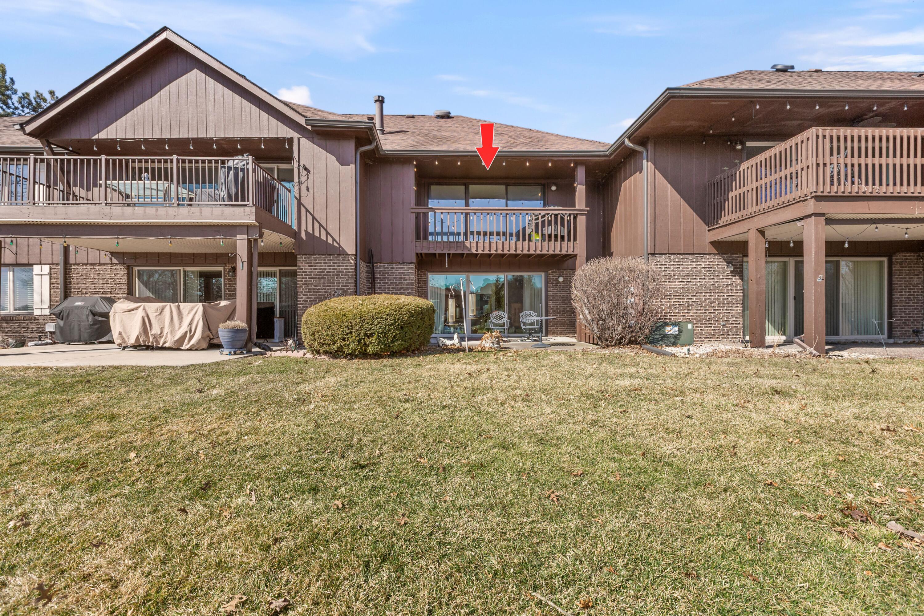 2513 E Lakeshore Drive, Crown Point, IN #7, 46307; Image #2