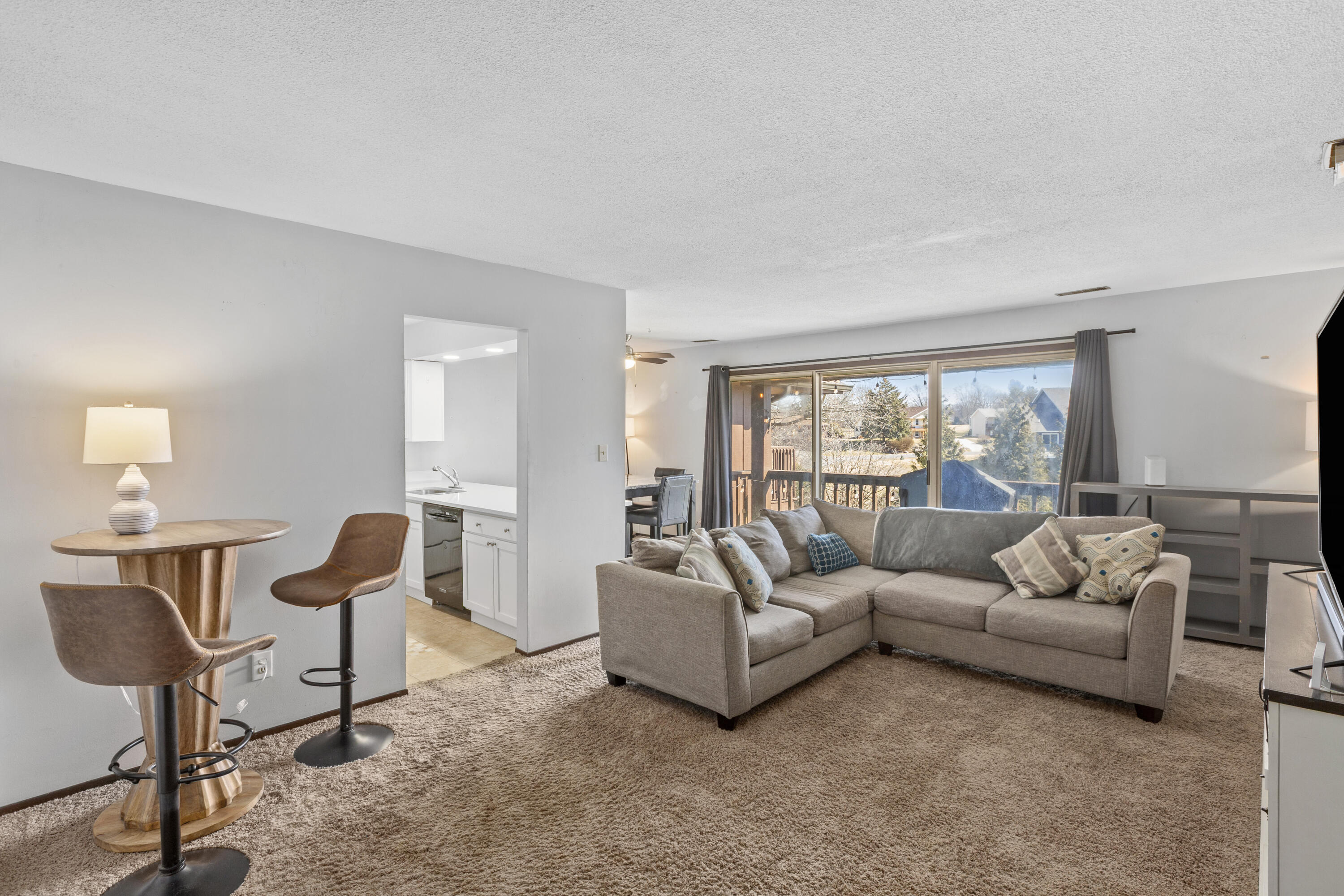 2513 E Lakeshore Drive, Crown Point, IN #7, 46307; Image #4