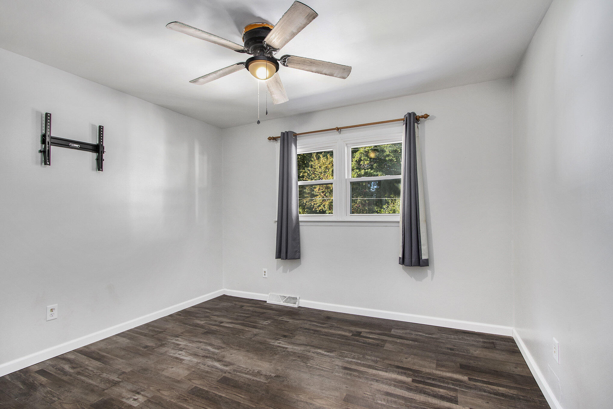 6542 O’hare Avenue, Portage, IN 46368; Image #16