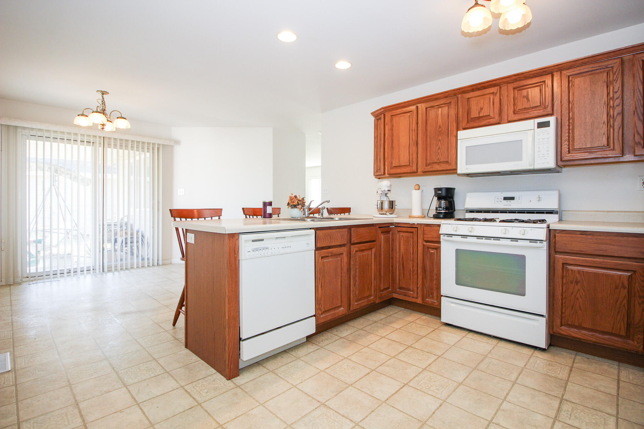 1281 Medlee Drive, Hobart, IN 46342; Image #10