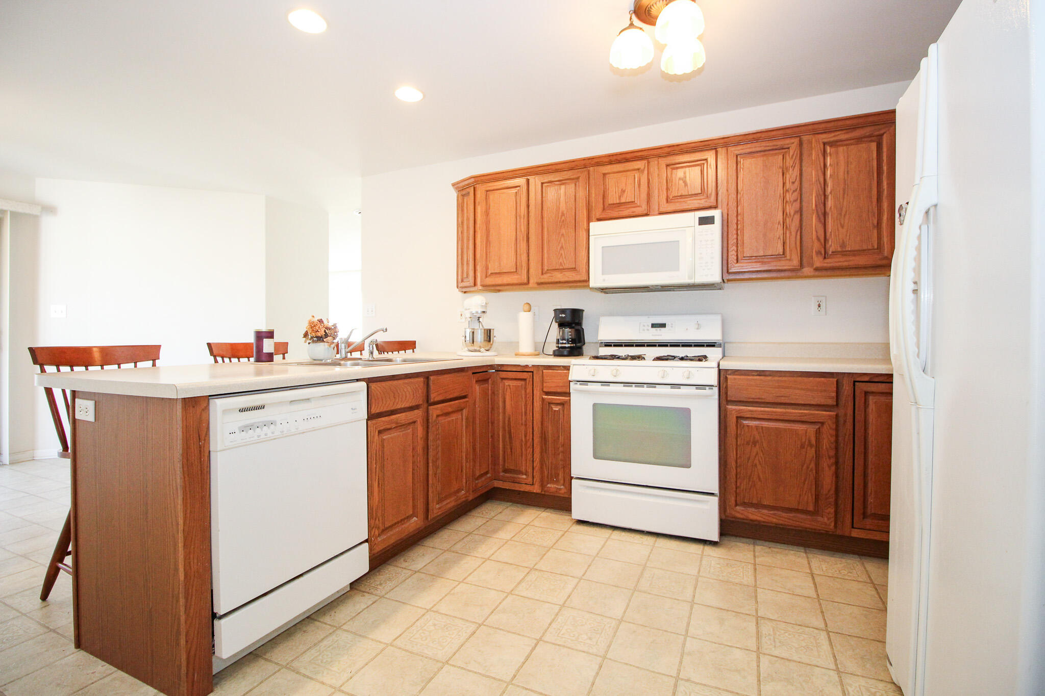 1281 Medlee Drive, Hobart, IN 46342; Image #11