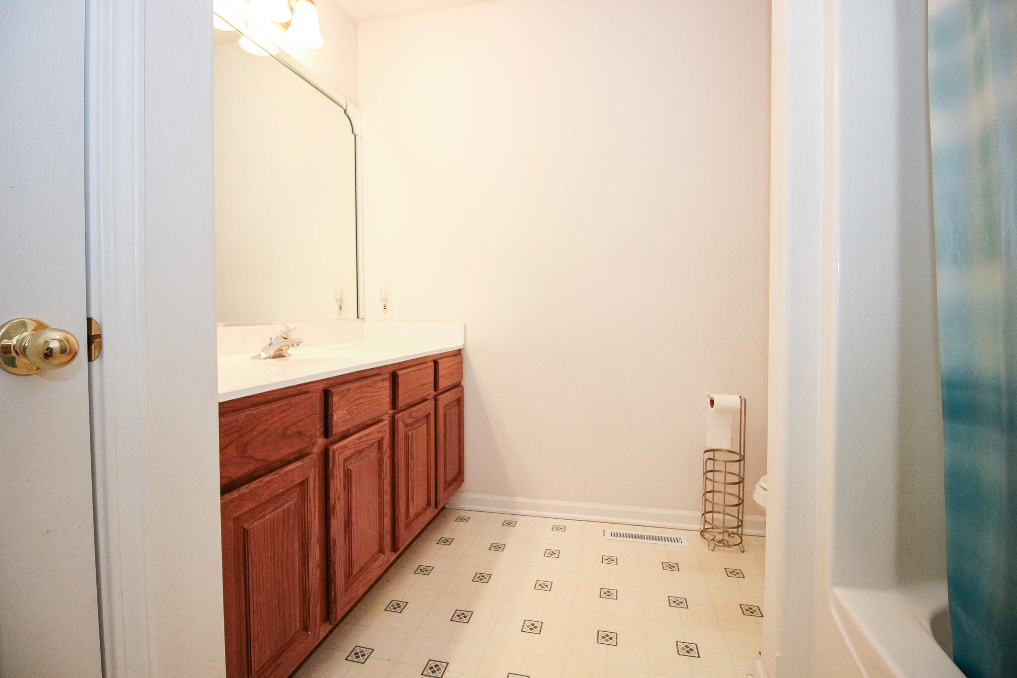 1281 Medlee Drive, Hobart, IN 46342; Image #18