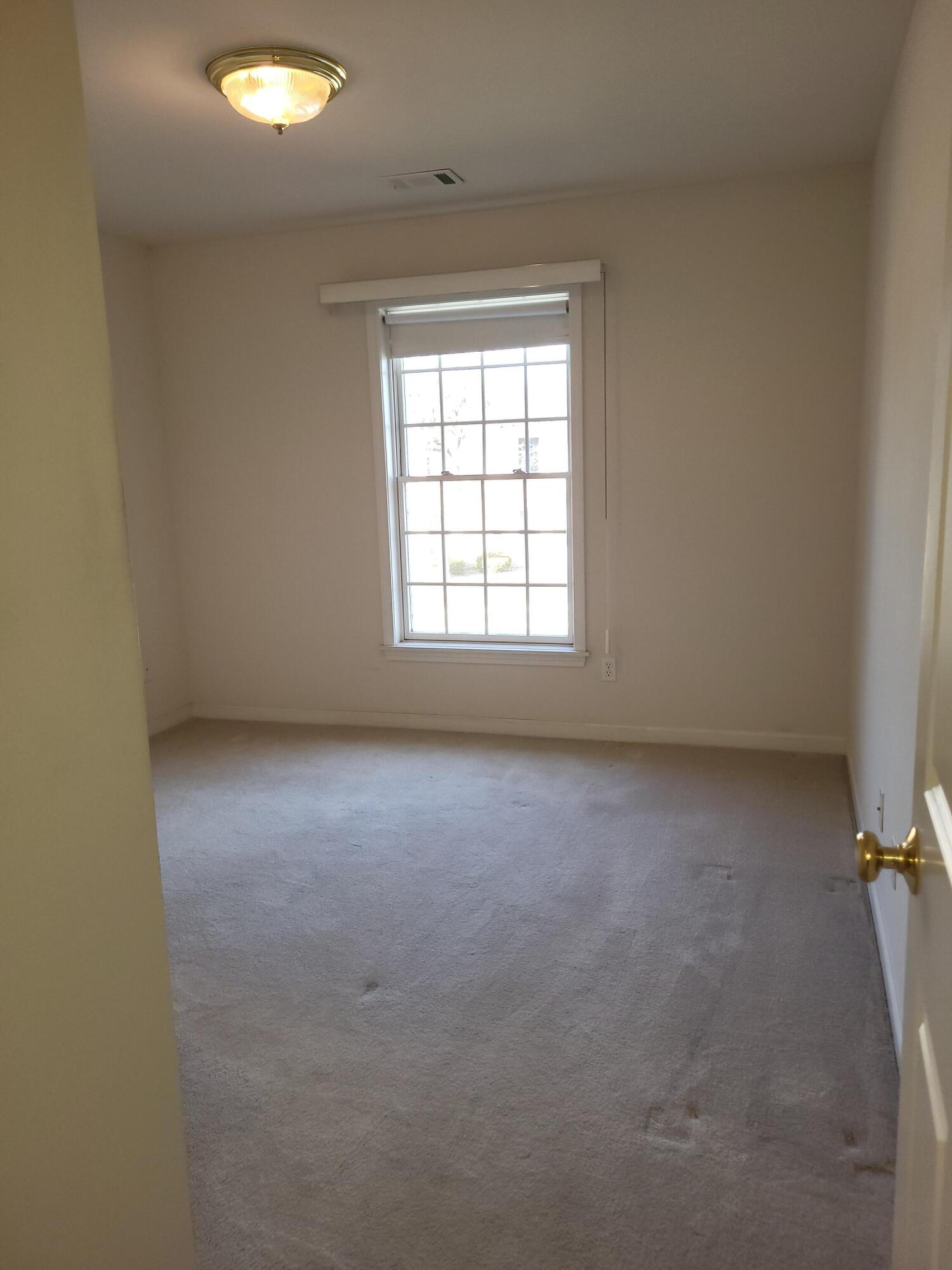2720 Georgetowne Drive, Highland, IN #B2, 46322; Image #10