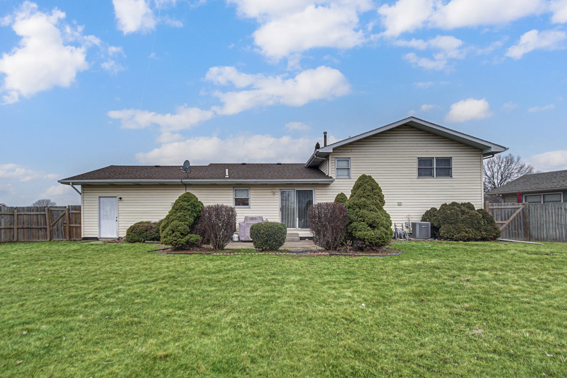 3245 Joann Street, Portage, IN 46368; Image #21