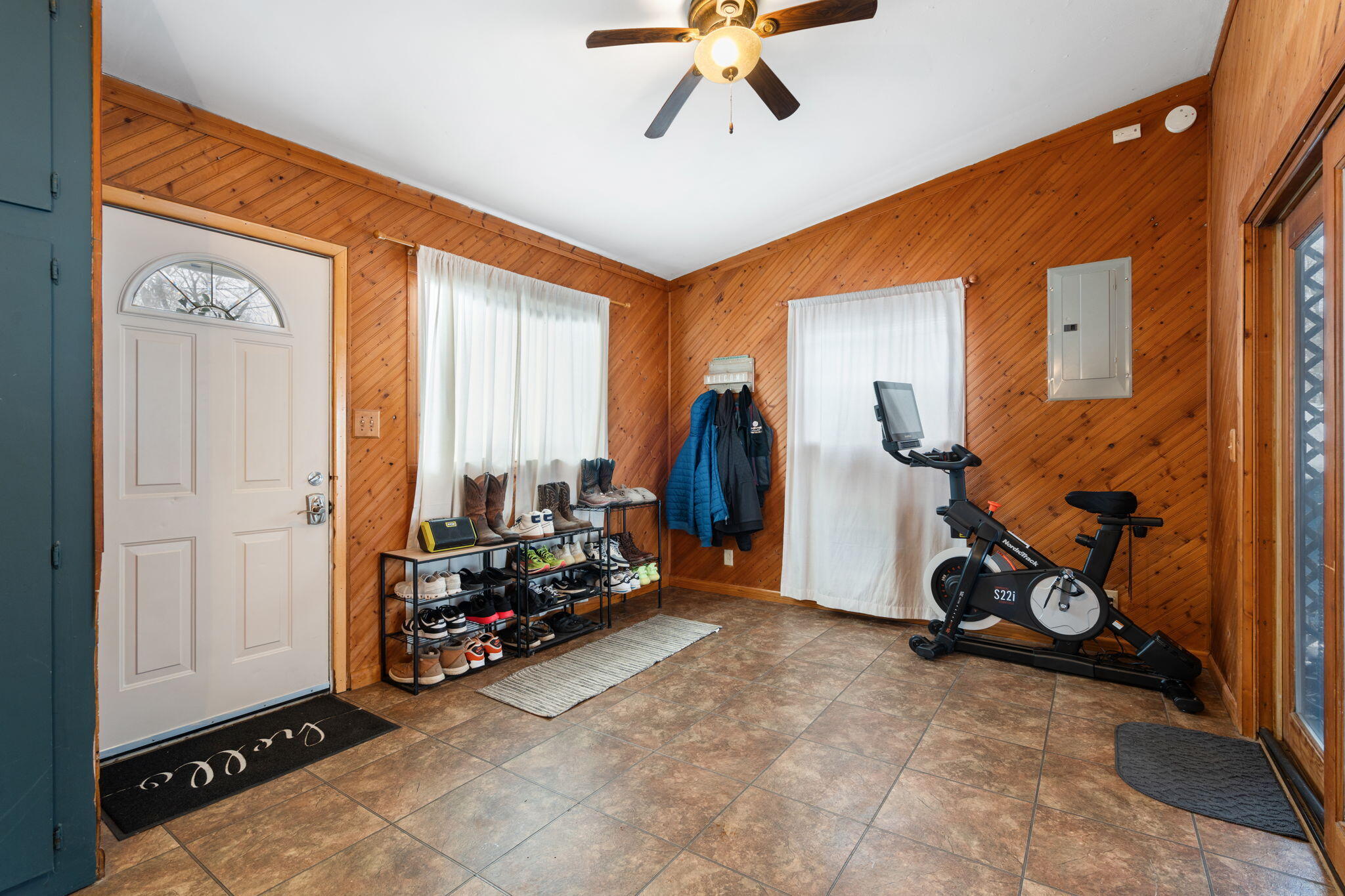407 Michigami Trail, Porter, IN 46304; Image #11